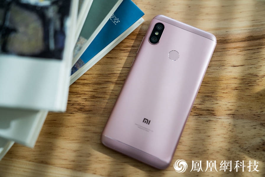 Xiaomi Redmi 6 pro 5.jpg