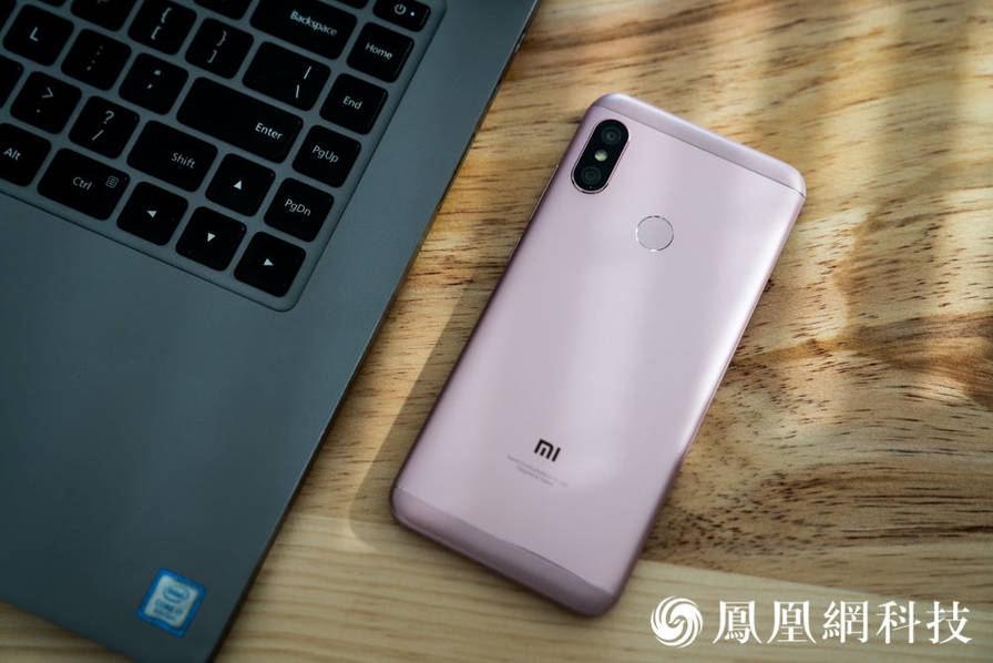 Xiaomi Redmi 6 pro 8.jpg