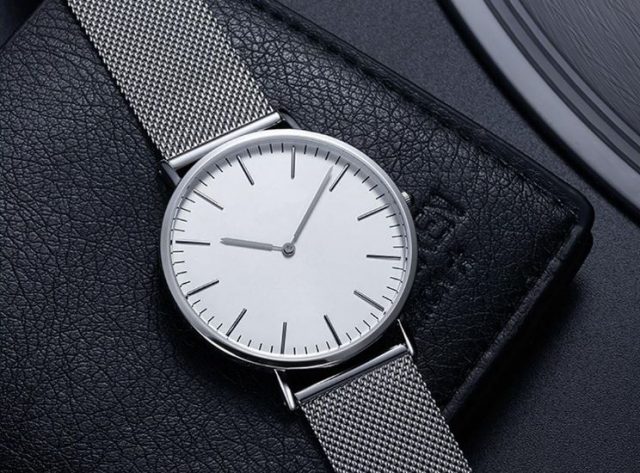 Xiaomi-Ultra-thin-quartzwatch-a-640x473.jpg