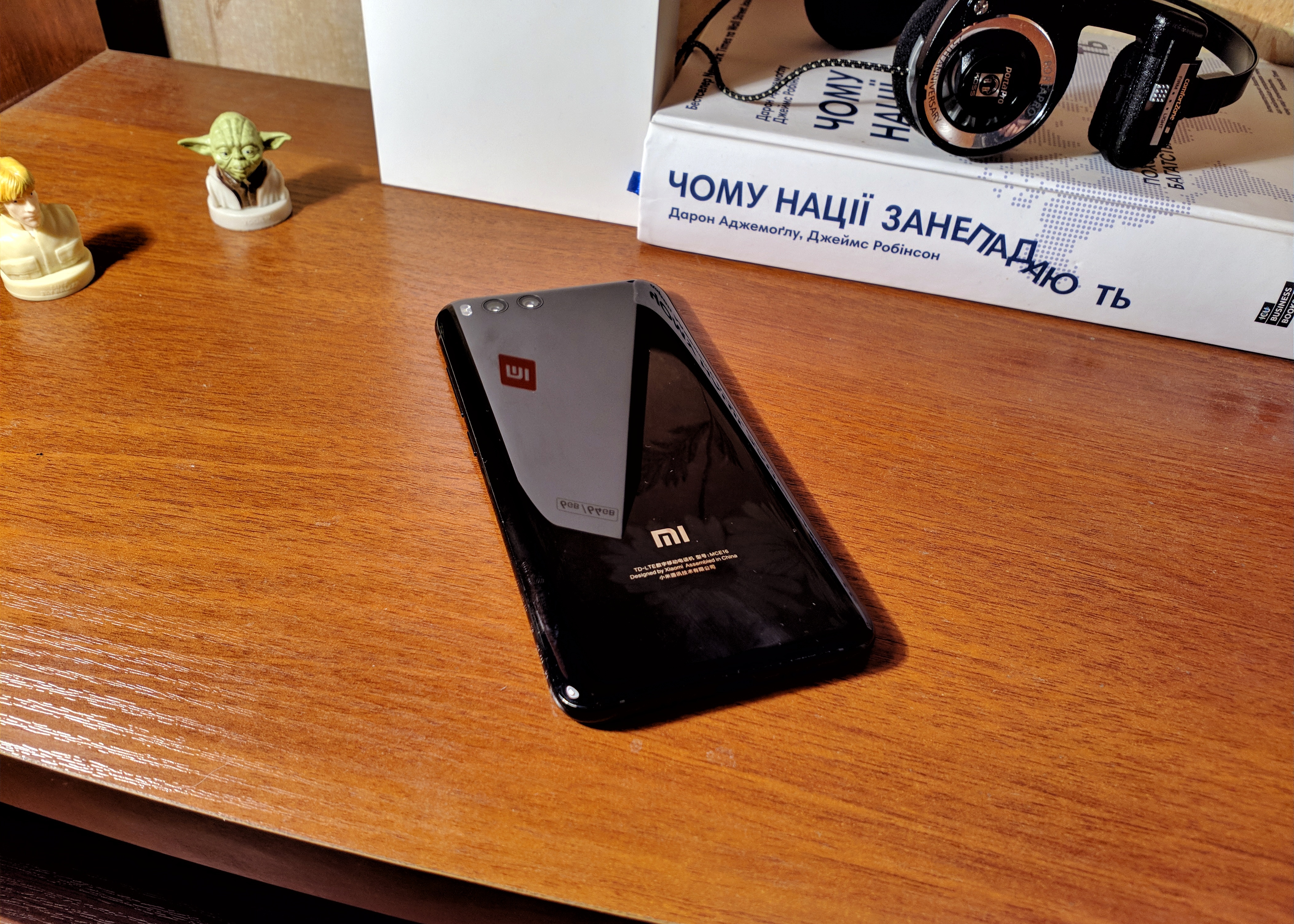 Xiaomi_Mi_6_1.jpeg