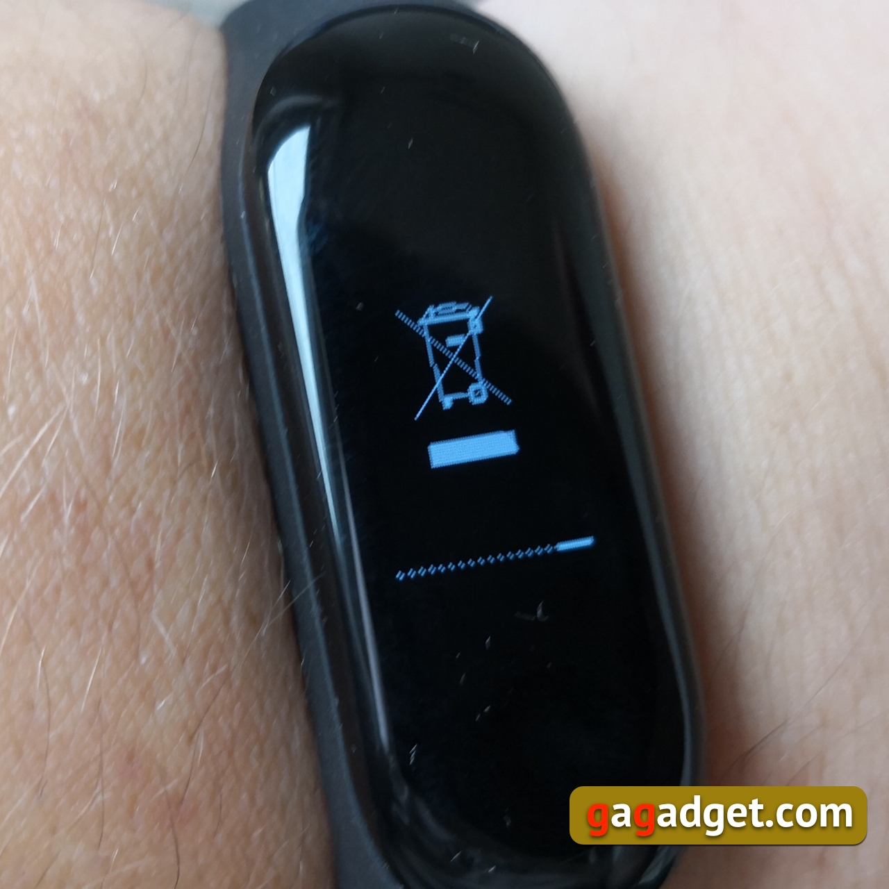 Xiaomi_Mi_Band_3_44.jpg