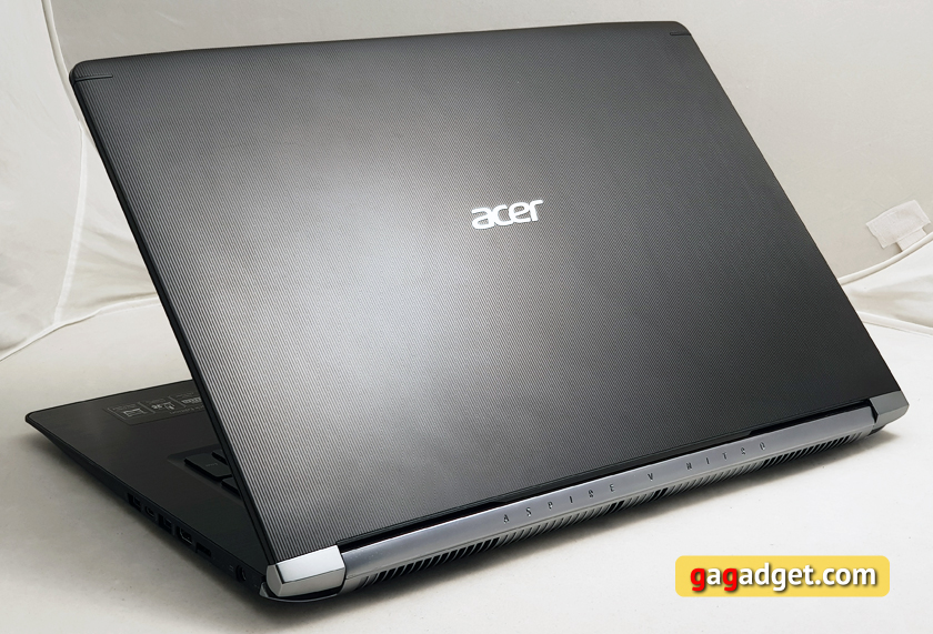 acer-aspire-v17-nitro-black-edition-06.jpg