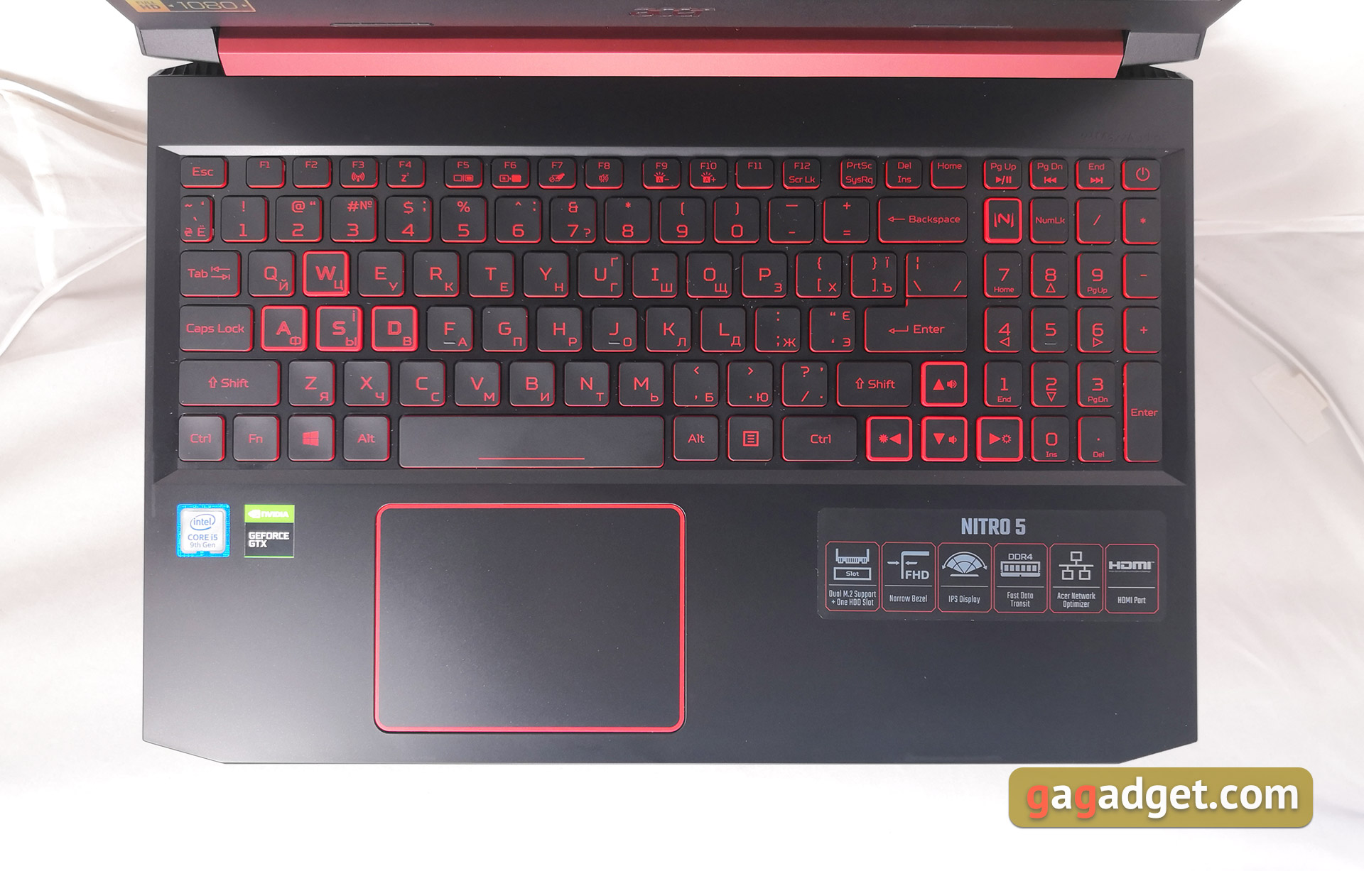 Огляд геймерского ноутбука Acer Nitro 5 AN515-54: недорогий та потужний-16