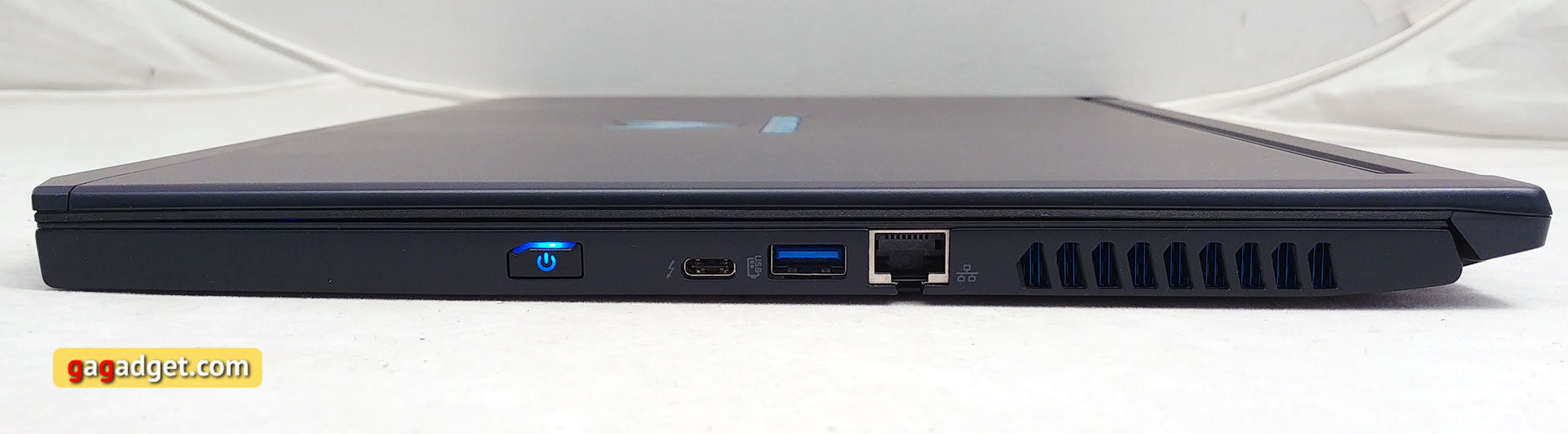 acer-predator-triton-700-10.jpg
