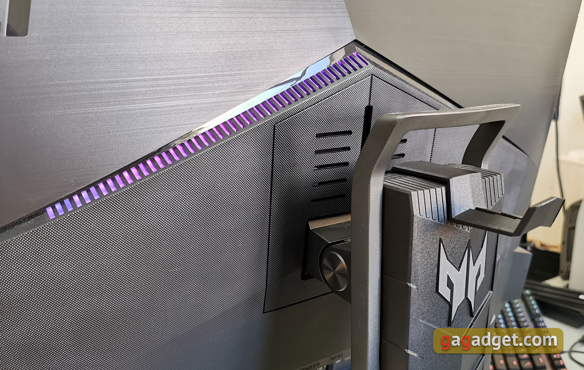 Огляд Acer Predator X27: геймерський монітор мрії-17