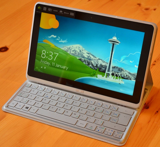 Начались поставки чехла-клавиатуры для планшета Acer Iconia W700 Начались поставки чехла-клавиатуры для планшета Acer Iconia W700
