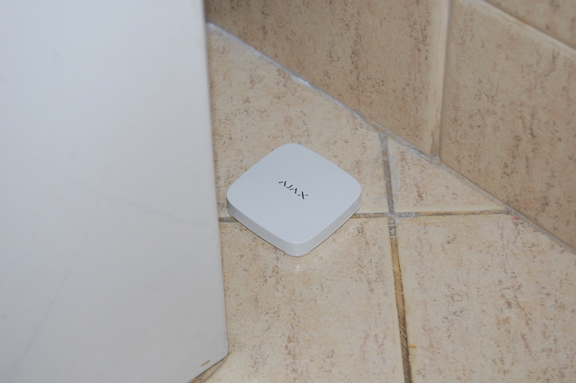 LeaksProtect in bathroom under the washing stand