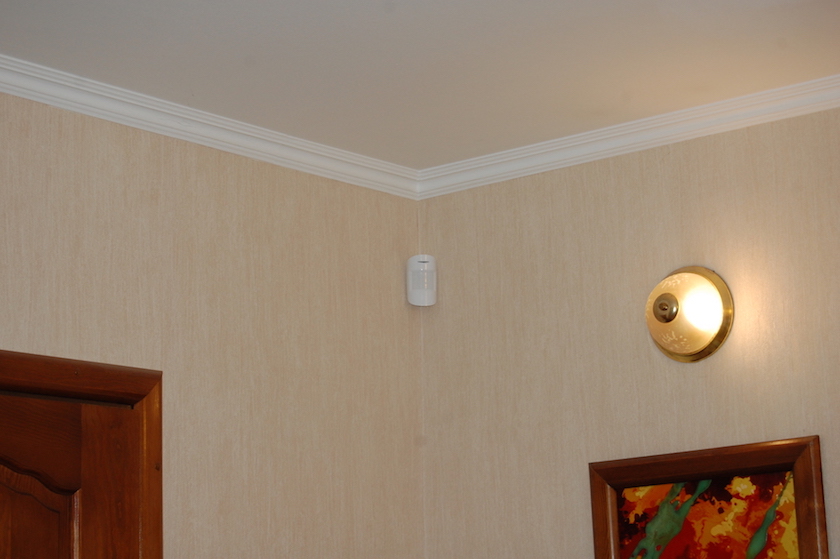 MotionProtect in the corridor