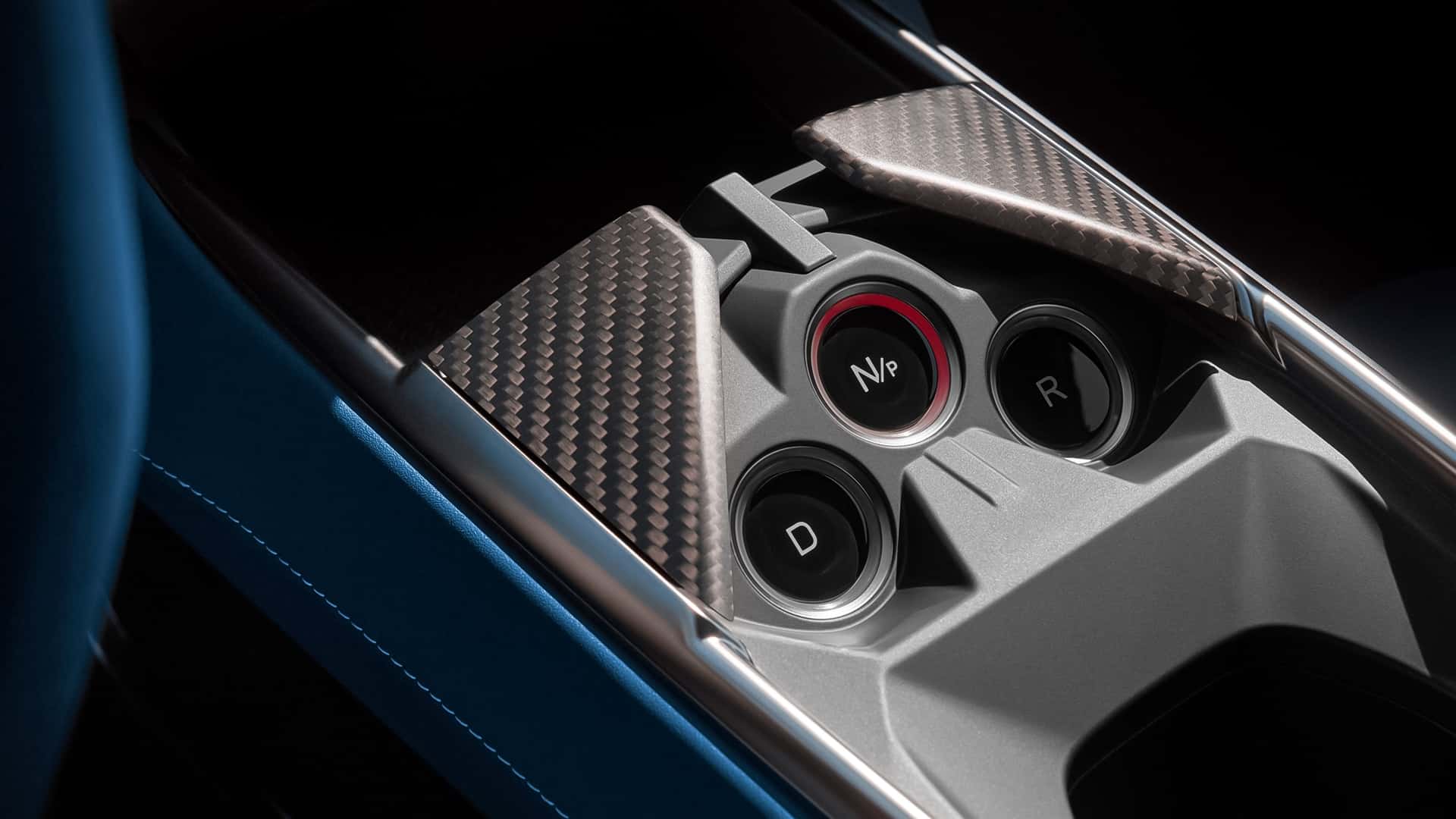 Alpine A390 on a test drive