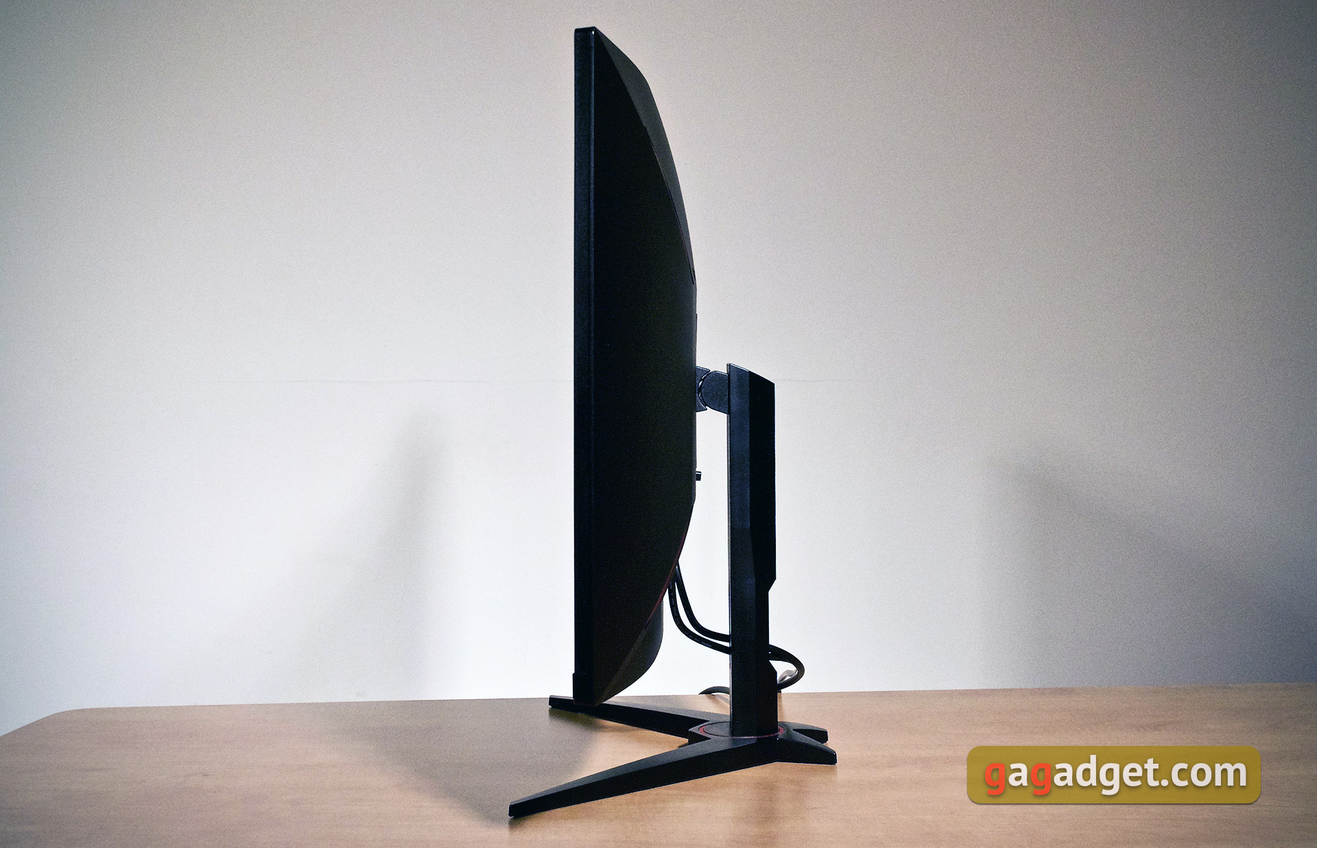 Огляд AOC CQ32G1: 32-дюймовий вигнутий геймерський монітор з частотою 144 Гц-15