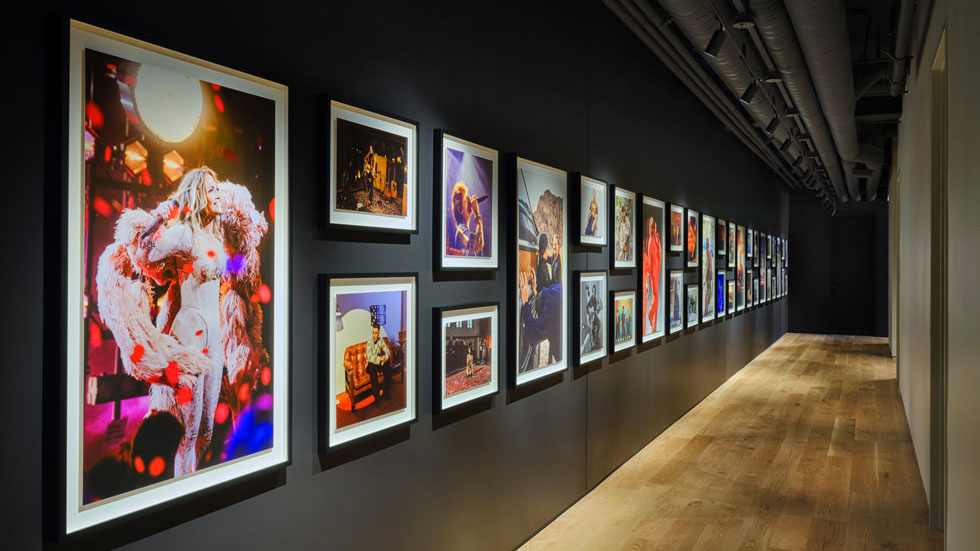 Внутрішній інтер'єр студії Apple Music