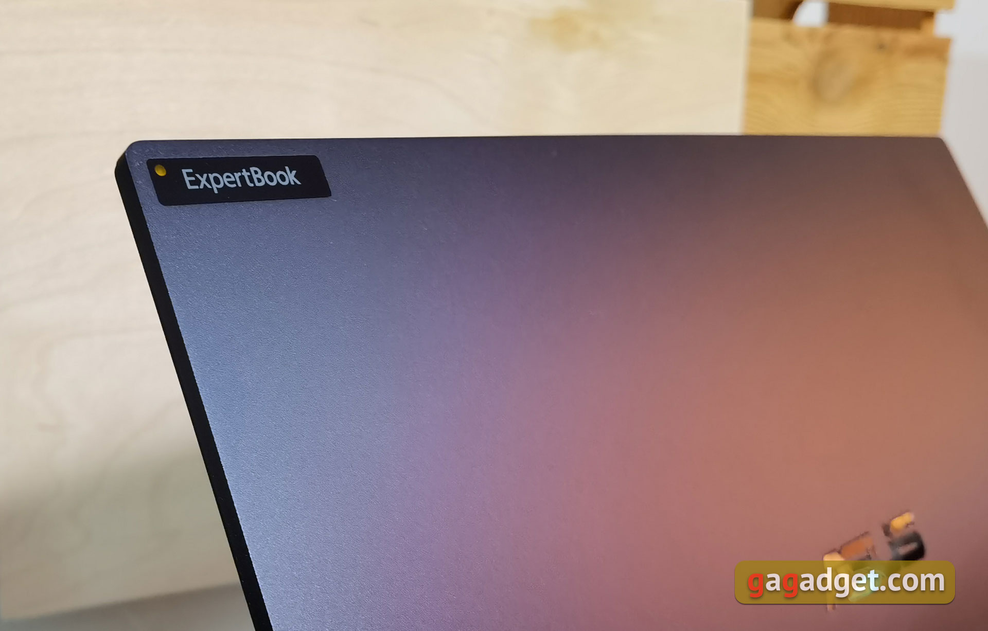 ASUS ExpertBook B5 : un ordinateur portable professionnel fiable avec une autonomie impressionnante-8