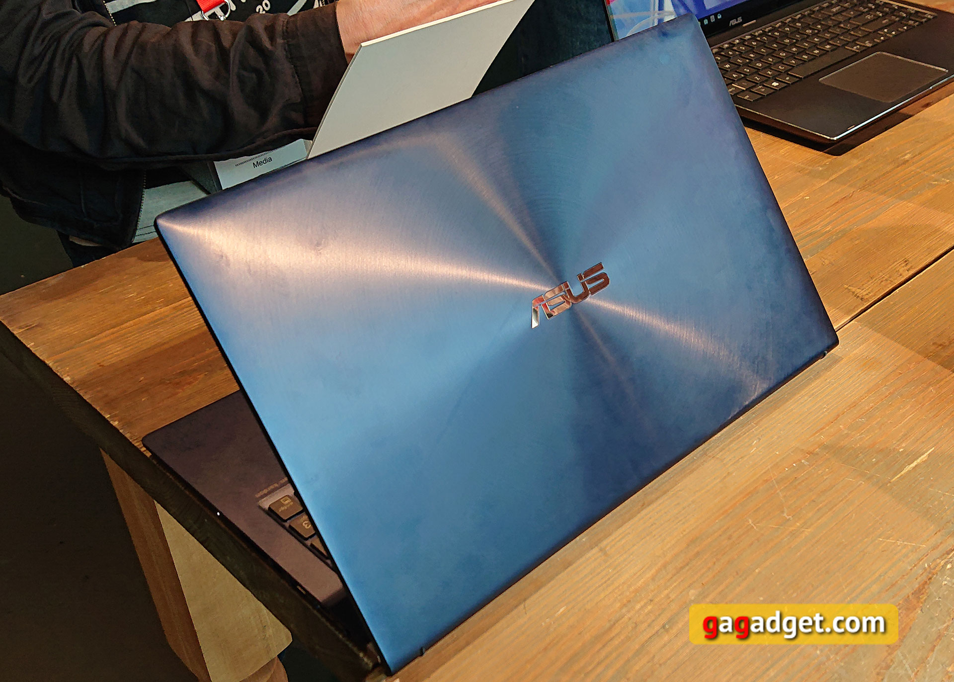 asus-ifa-2018-03.jpg