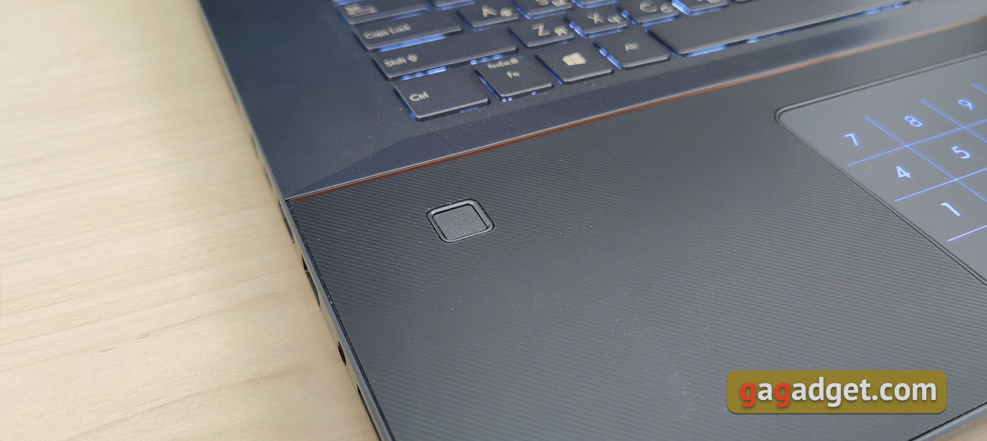 Обзор ASUS ProArt StudioBook Pro 17 W700: портативная рабочая станция для самых креативных-22