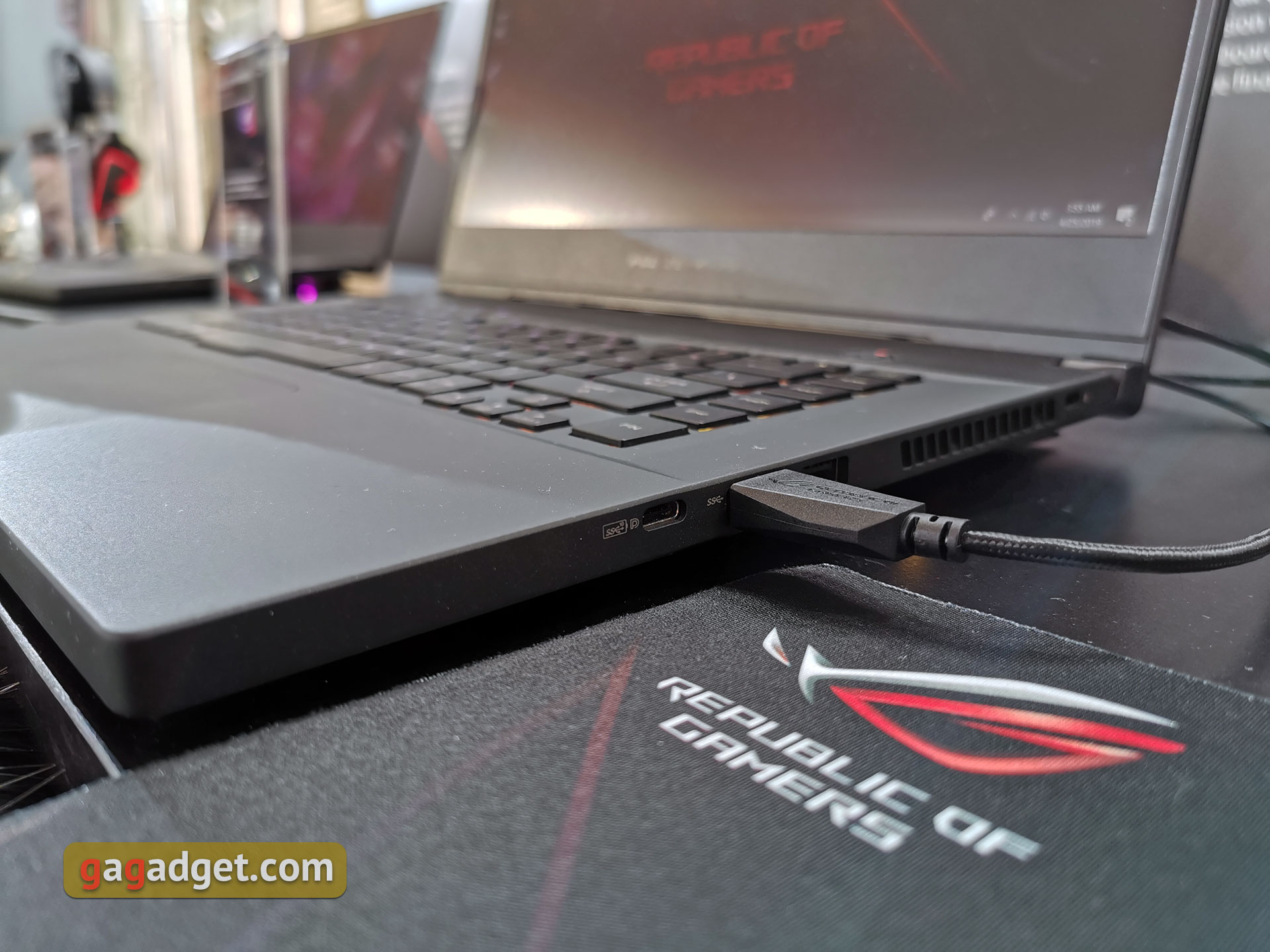 Игровые ноутбуки ASUS ROG Zephyrus S, M и обновлённая линейка Strix своими глазами-11