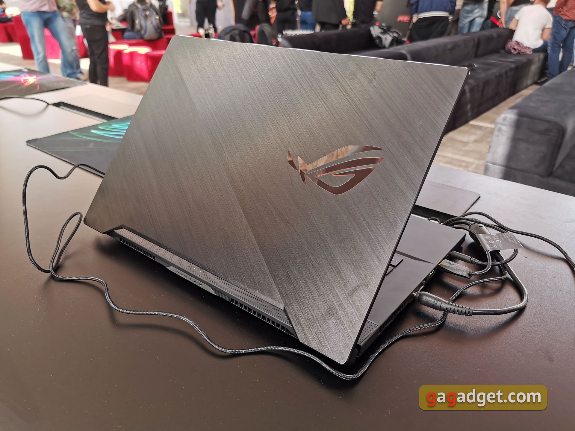 Игровые ноутбуки ASUS ROG Zephyrus S, M и обновлённая линейка Strix своими глазами-18