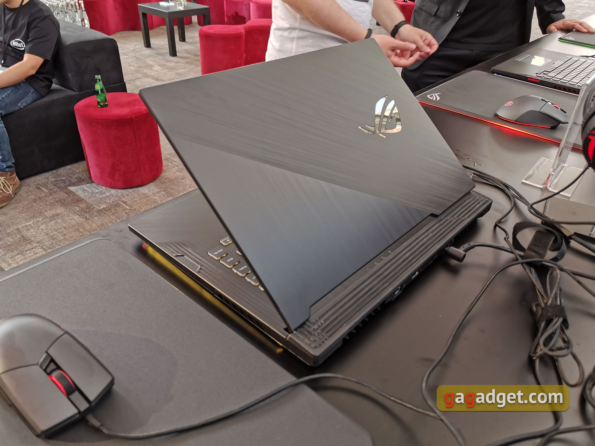 Игровые ноутбуки ASUS ROG Zephyrus S, M и обновлённая линейка Strix своими глазами-34