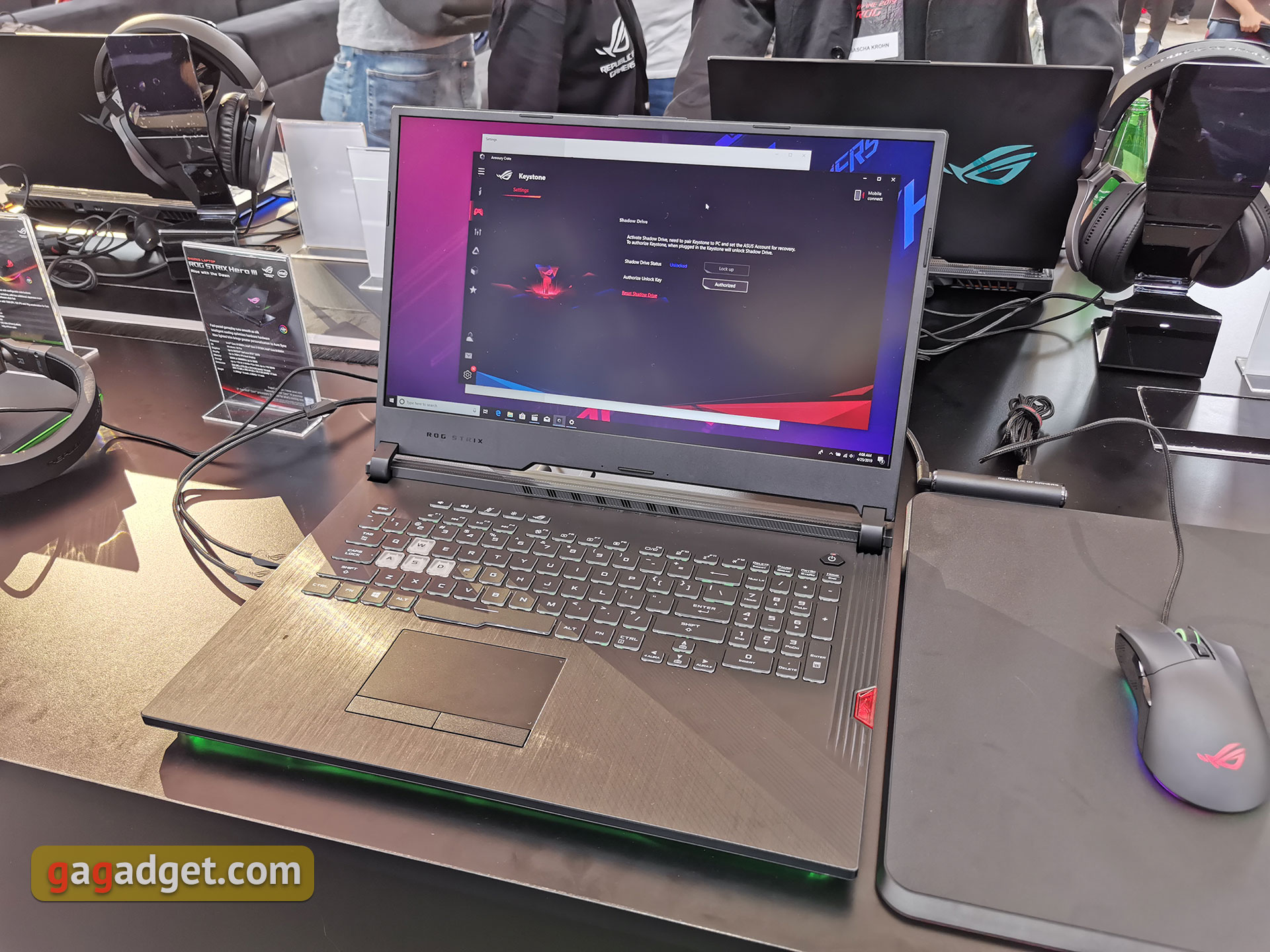 Игровые ноутбуки ASUS ROG Zephyrus S, M и обновлённая линейка Strix своими глазами-37