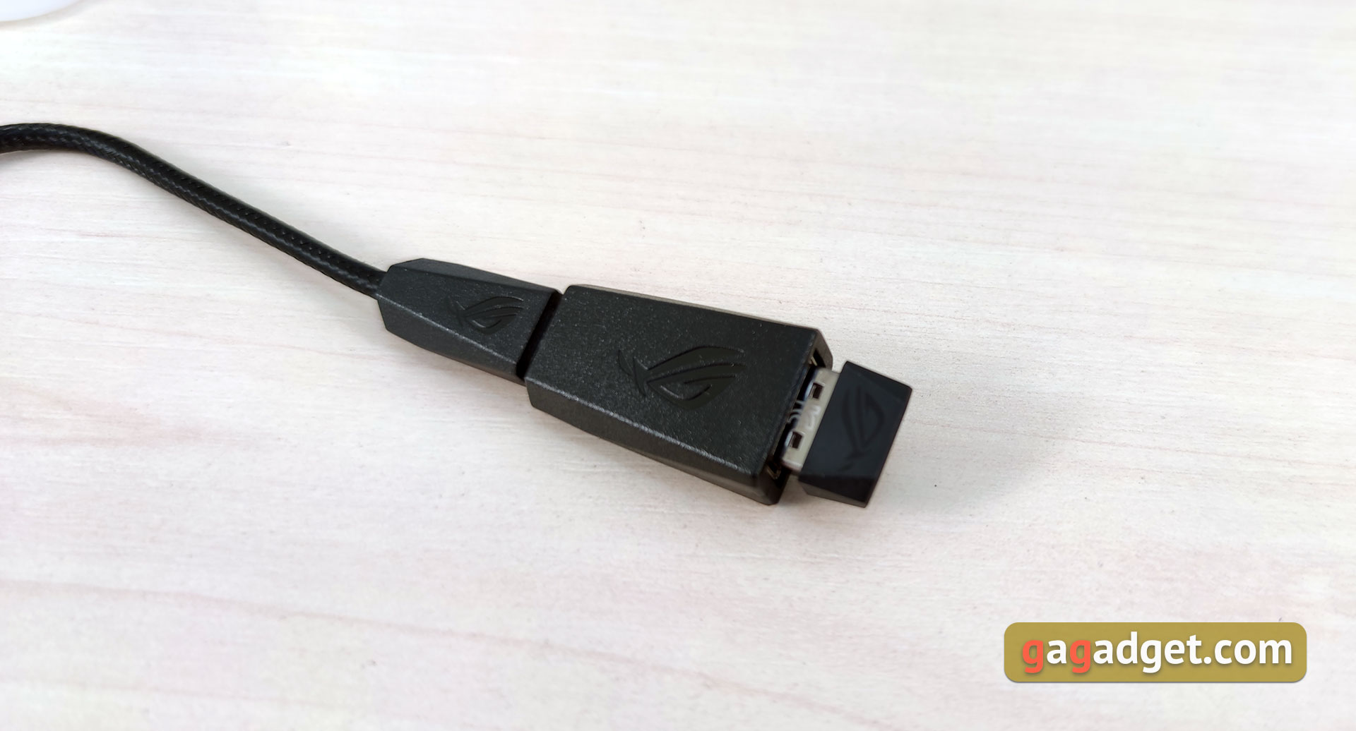 Обзор ASUS ROG Chakram: гибрид беспроводной геймерской мышки и геймпада-32