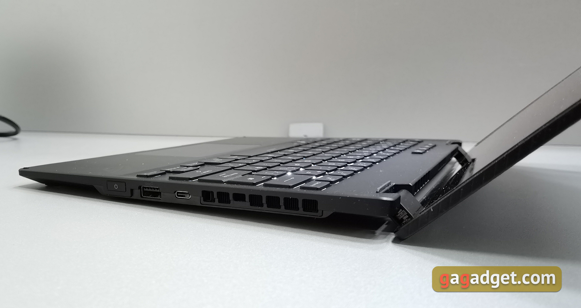 Игровой ультрабук-трансформер ASUS ROG Flow X13: первые впечатления-9