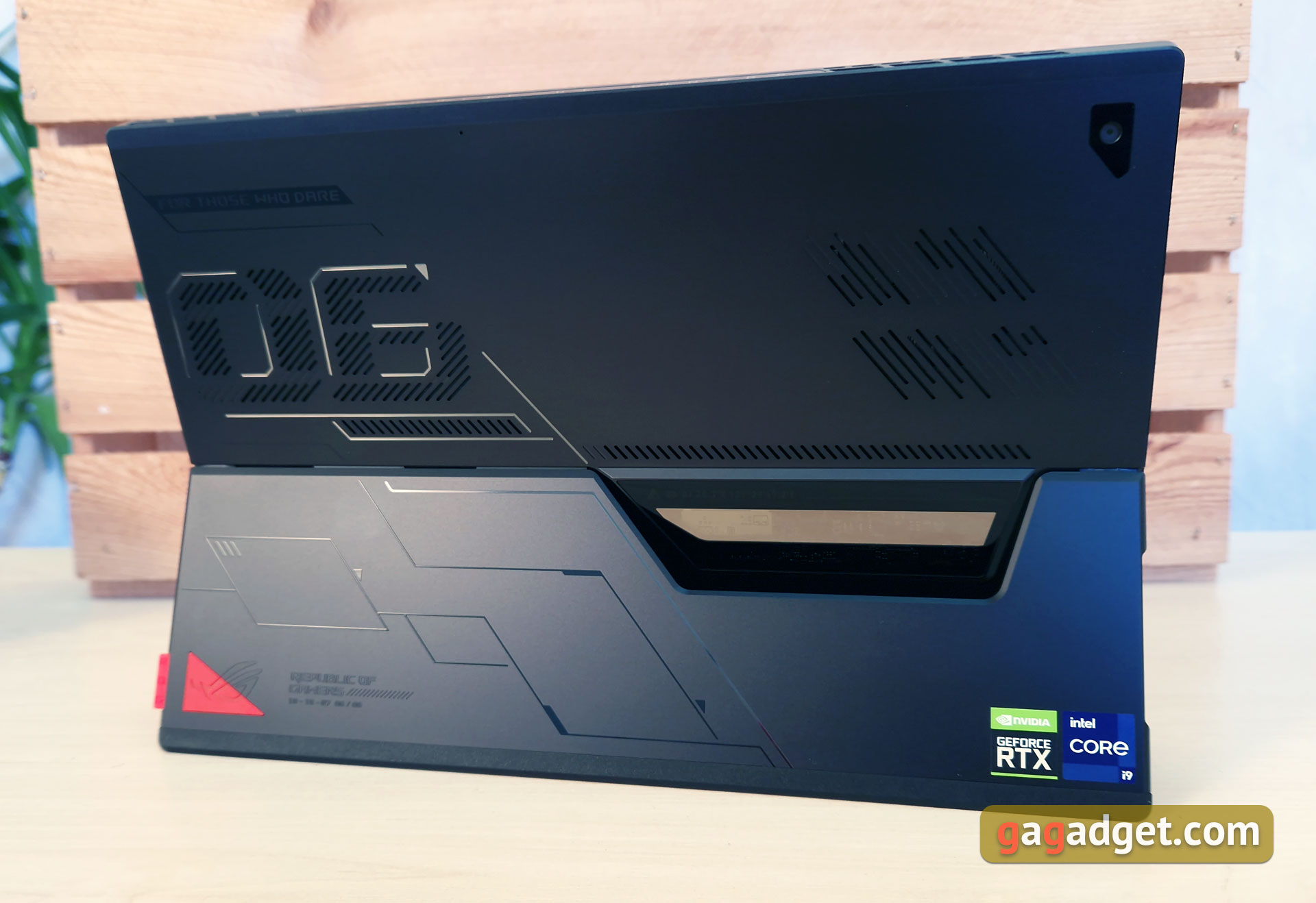 ASUS ROG Flow Z13 (2022) review: The most powerful gaming tablet-23
