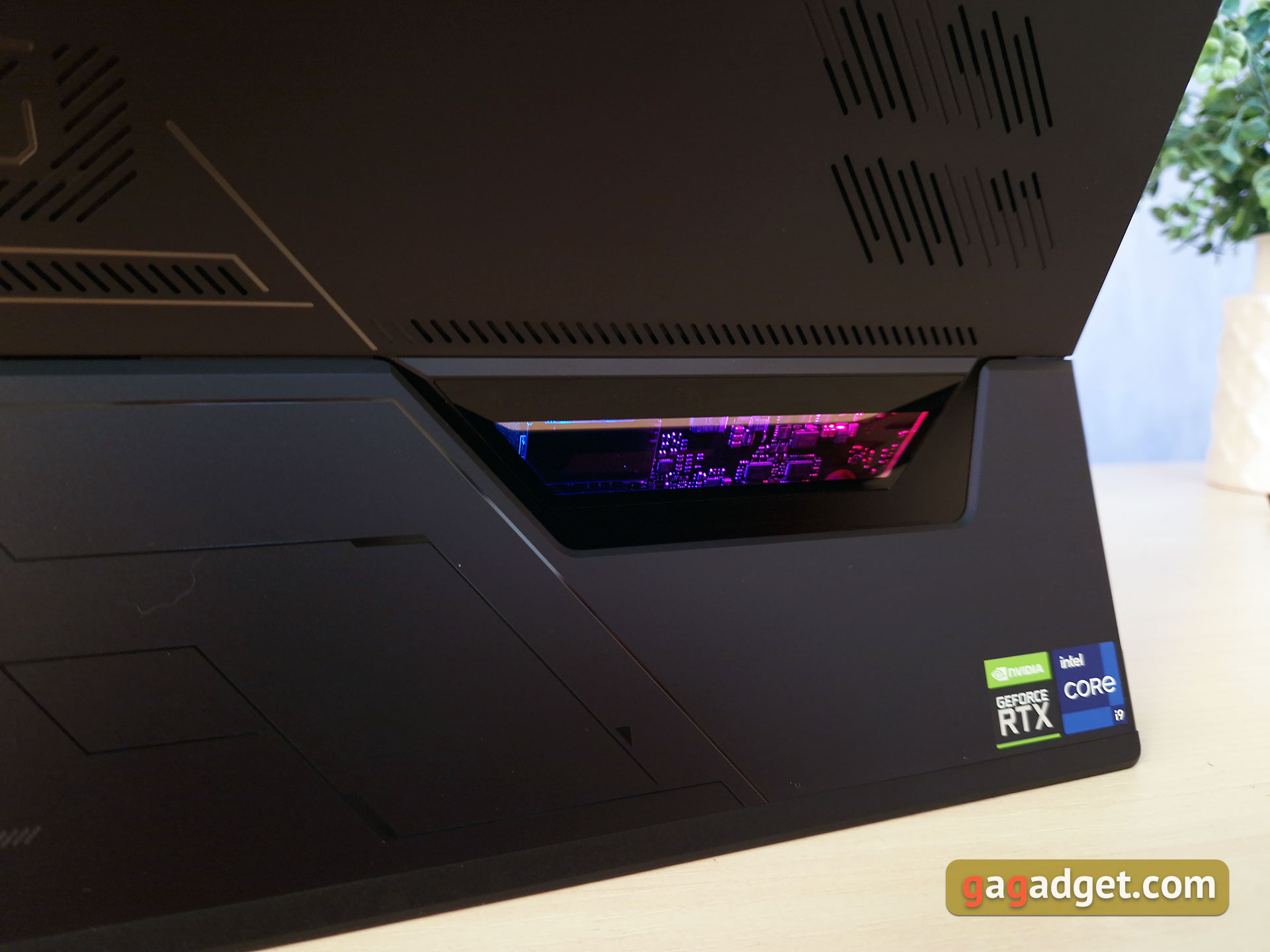 ASUS ROG Flow Z13 (2022) review: The most powerful gaming tablet-26
