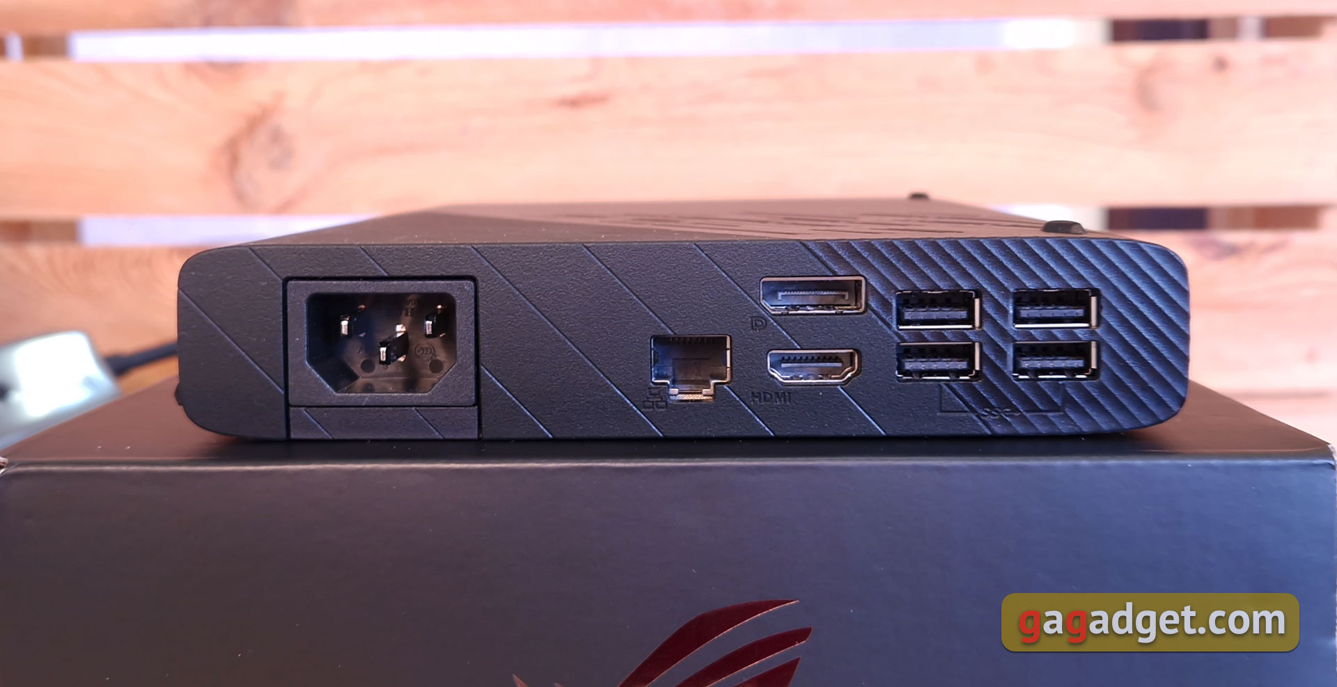 ASUS ROG Flow Z13 (2022) review: The most powerful gaming tablet-43