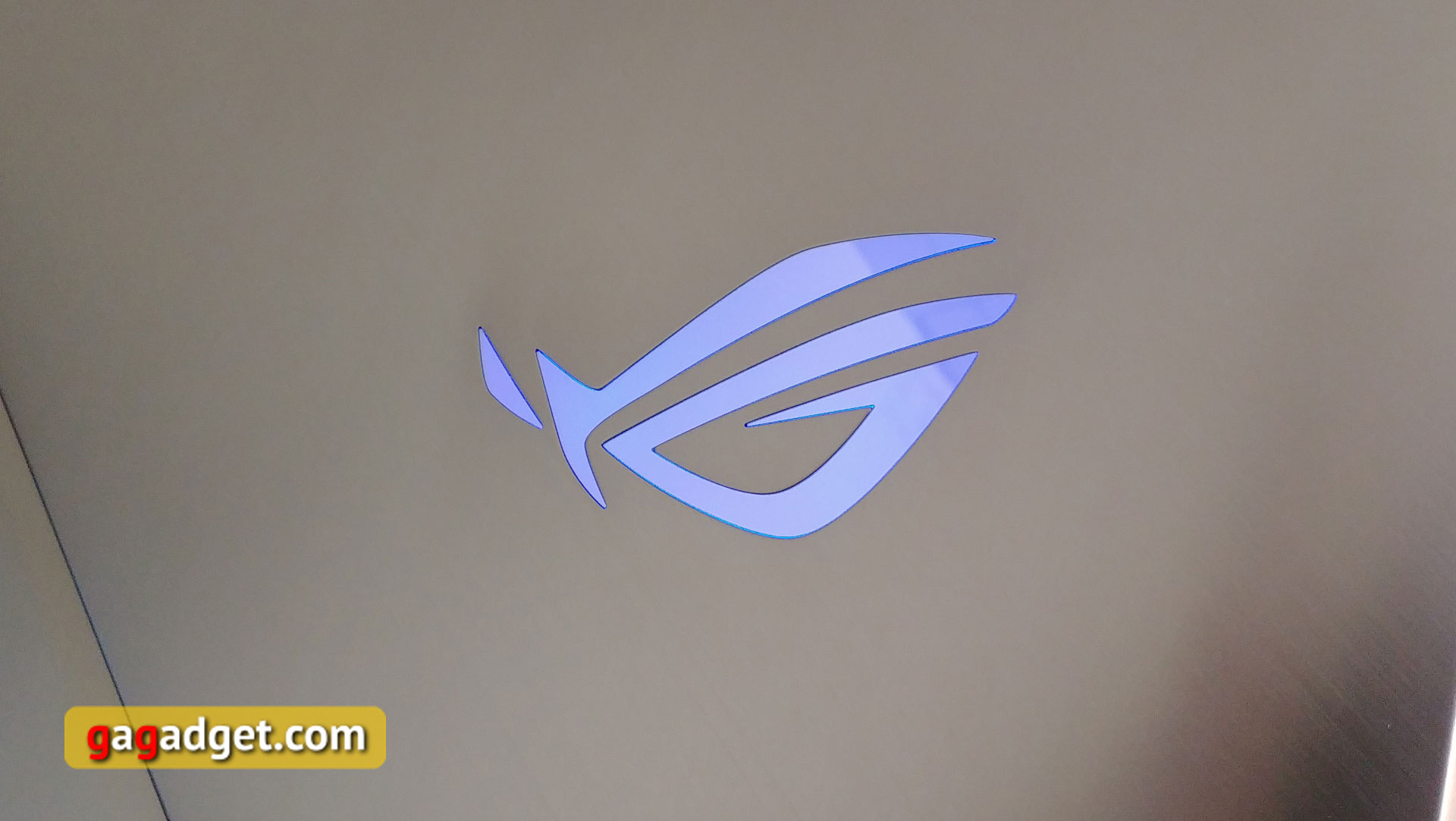asus-rog-g703vi-13.jpg