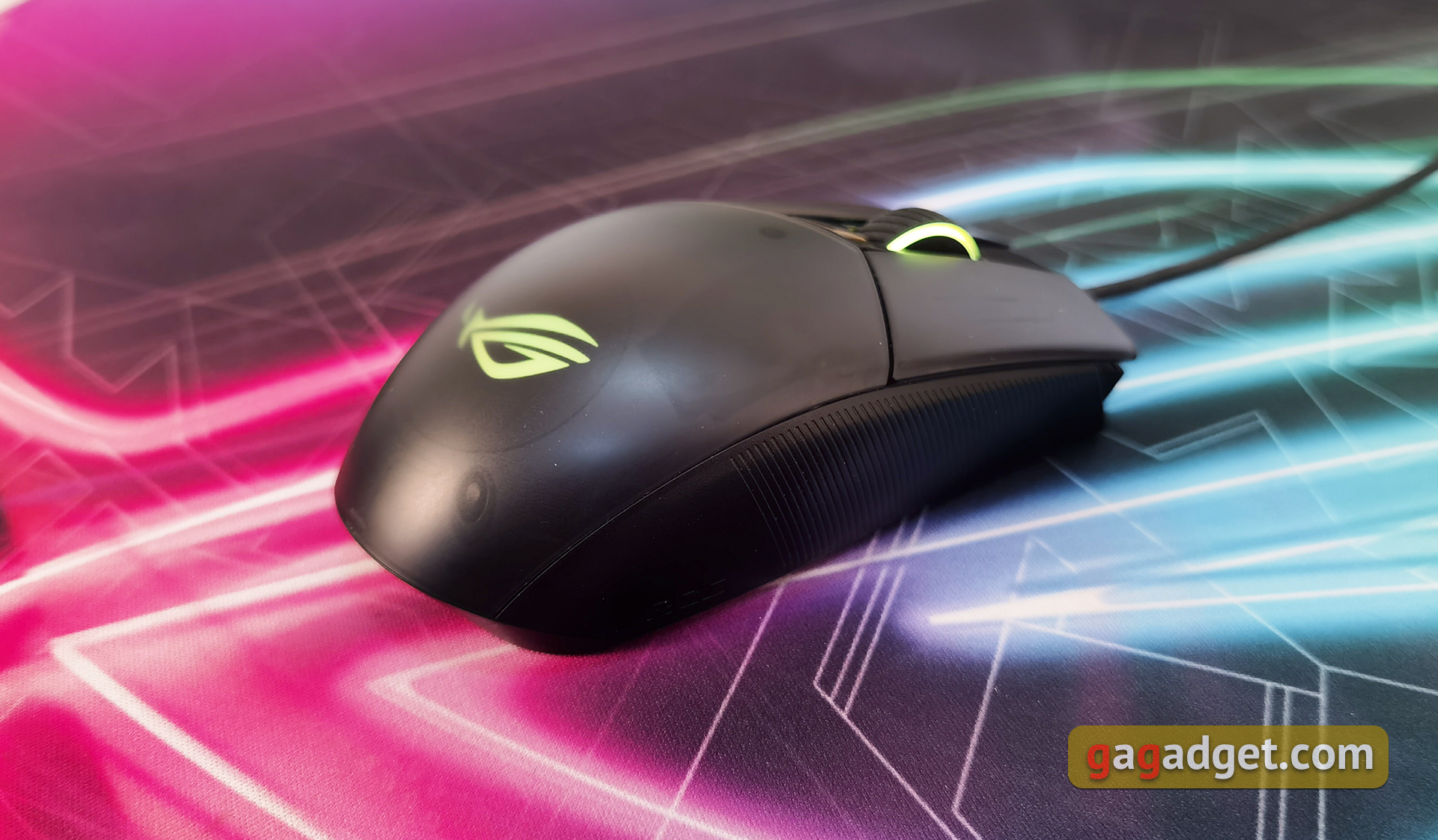 Обзор ASUS ROG Strix Impact II: лёгкая игровая мышь с возможностью замены переключателей-6