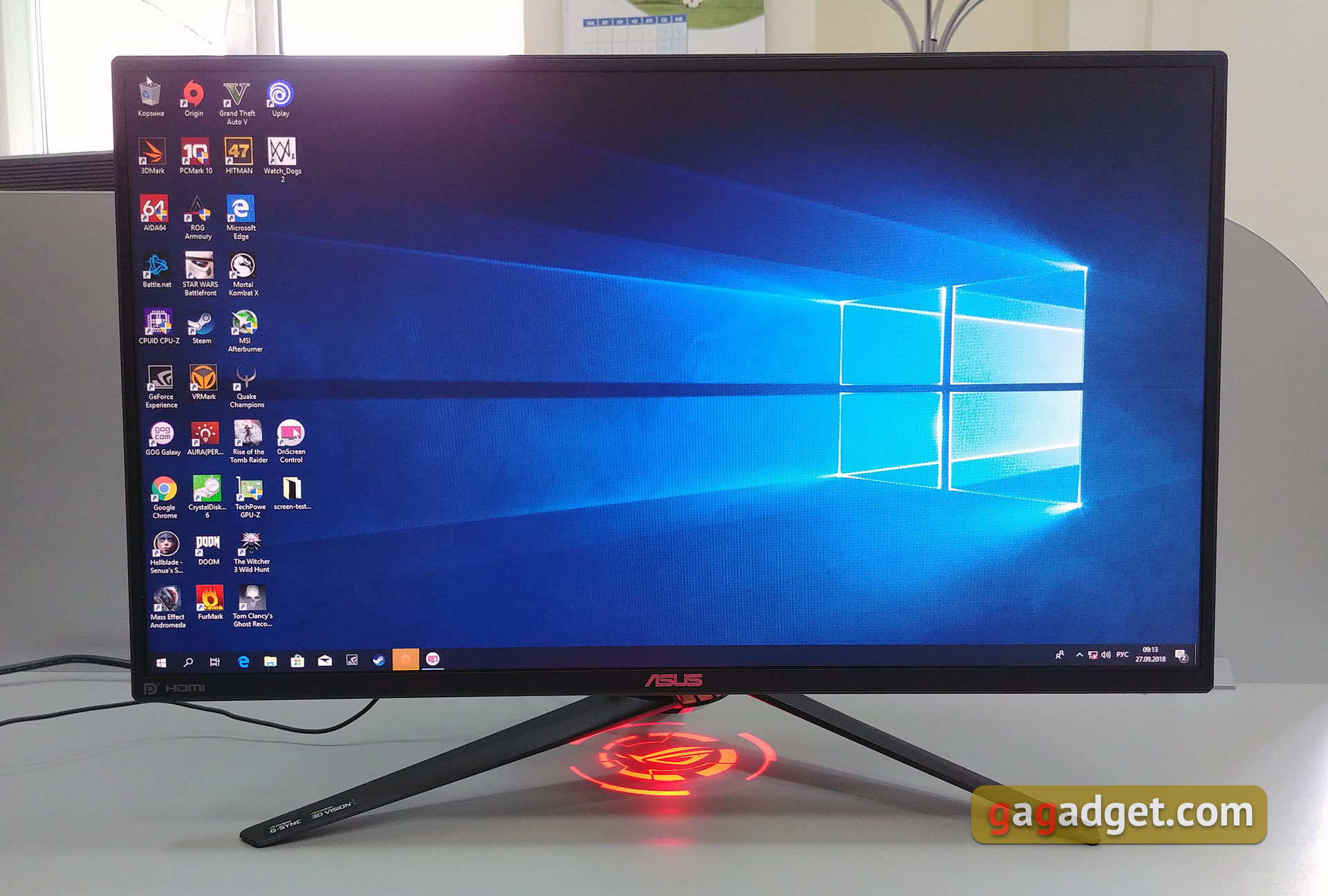 asus-rog-strix-pg258q-05.jpg