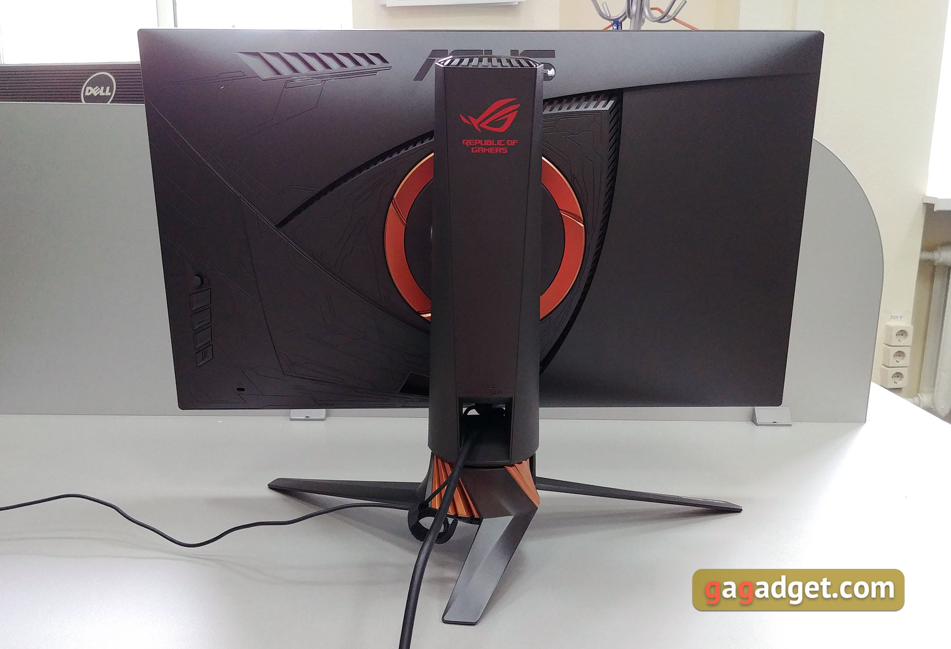 asus-rog-strix-pg258q-07.jpg