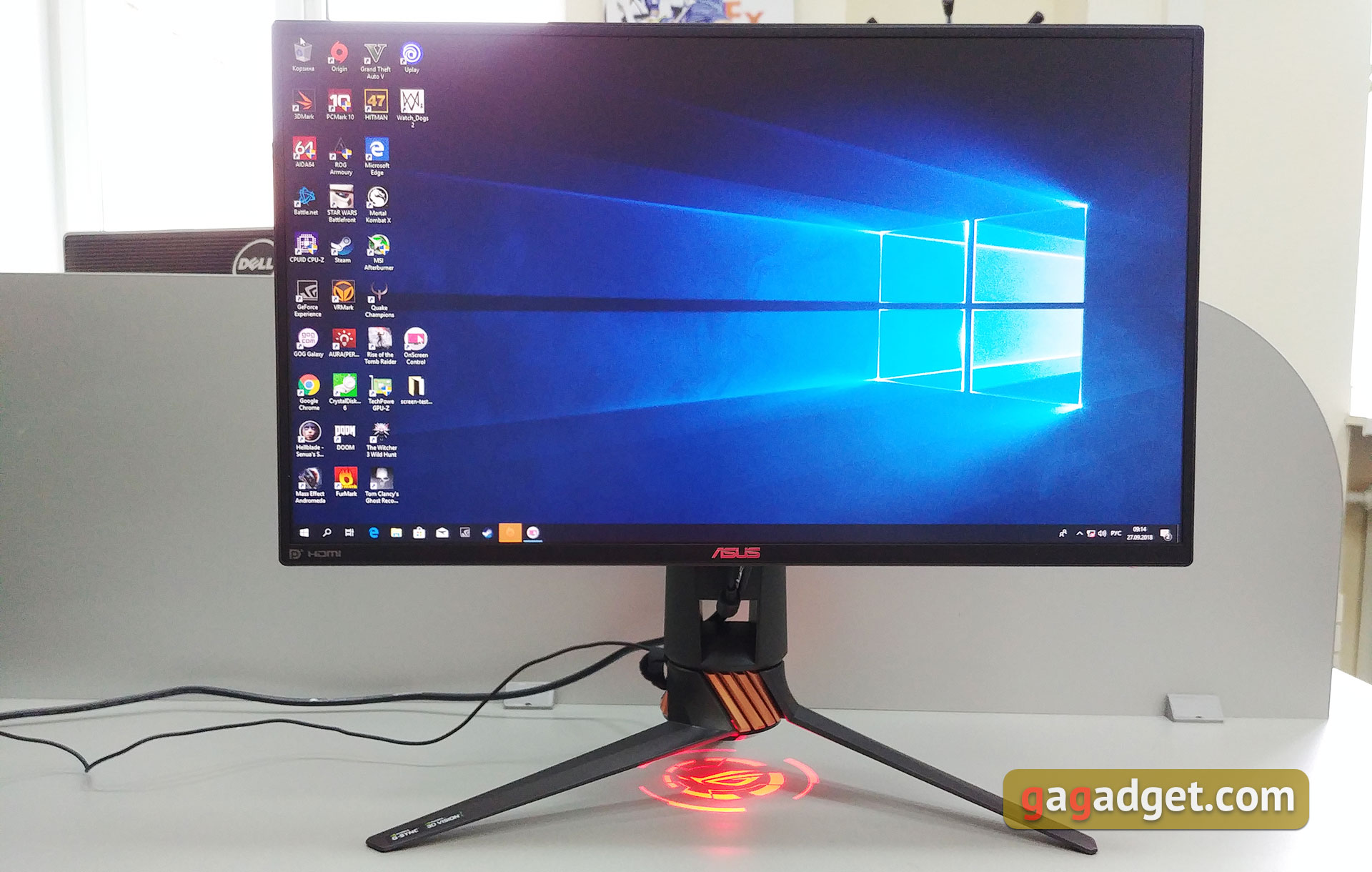 asus-rog-strix-pg258q-17.jpg