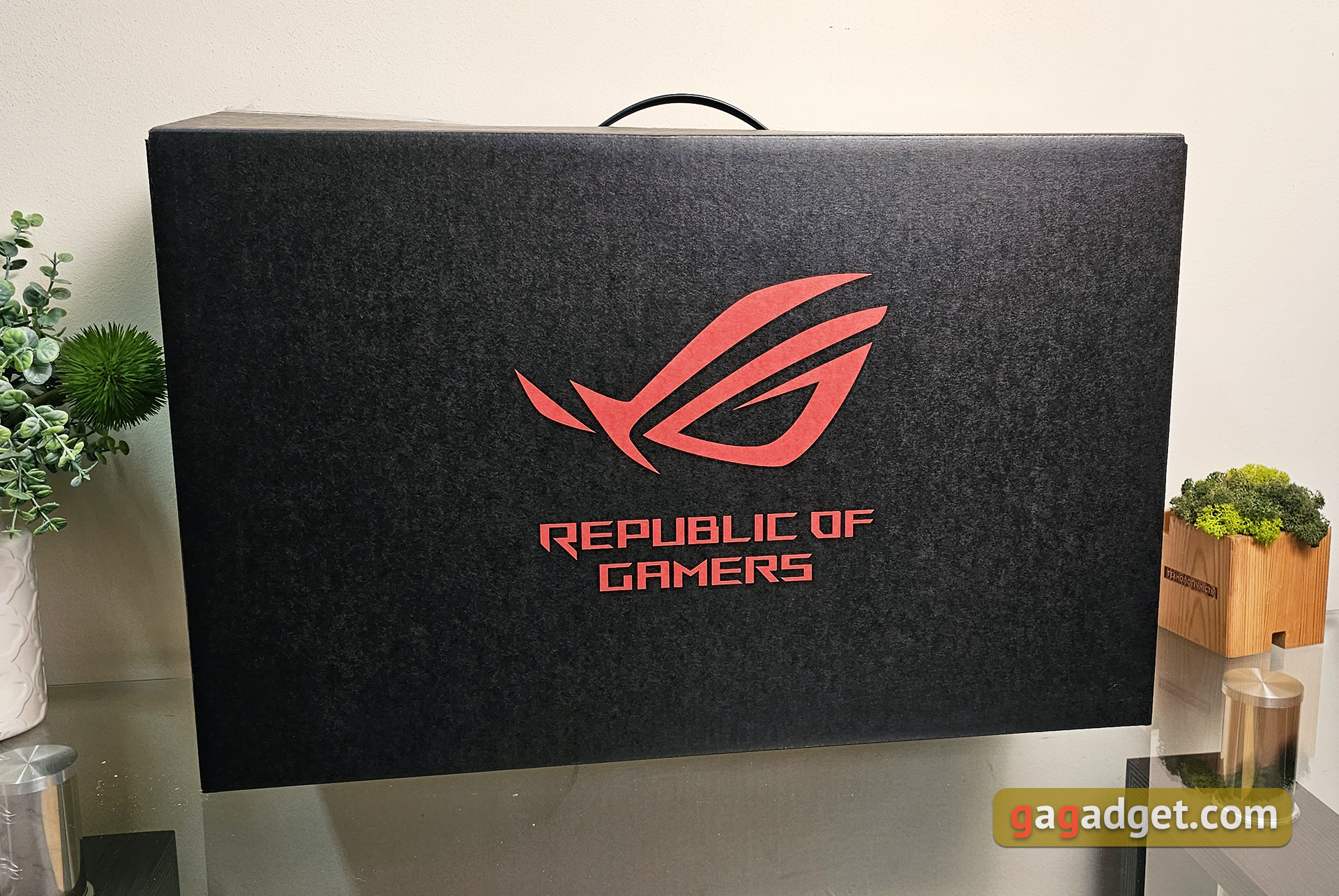 Critique du ASUS ROG Strix SCAR 16 (2023) : domination totale sur le champ de bataille virtuel
