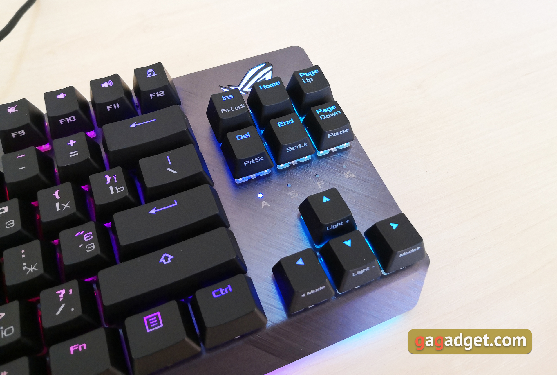 Обзор ASUS ROG Strix Scope TKL Deluxe: геймерская механическая клавиатура для ограниченного пространства-11