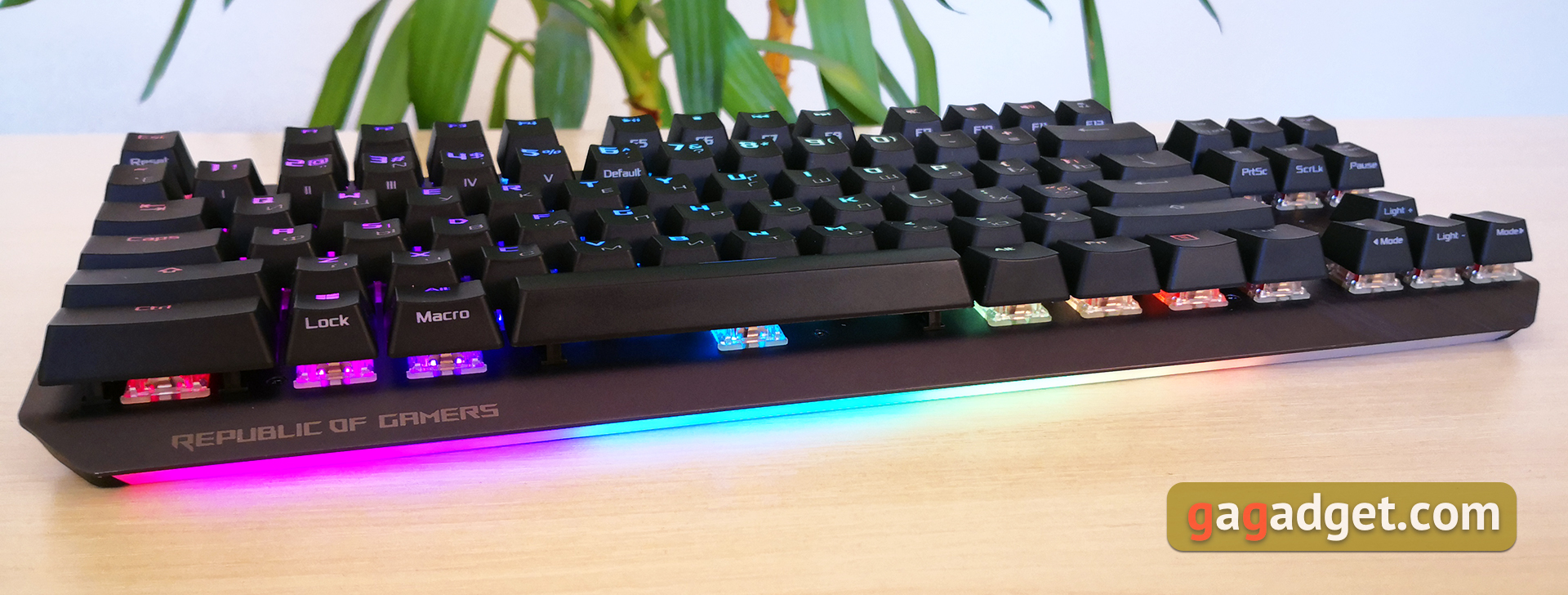 Обзор ASUS ROG Strix Scope TKL Deluxe: геймерская механическая клавиатура для ограниченного пространства-22