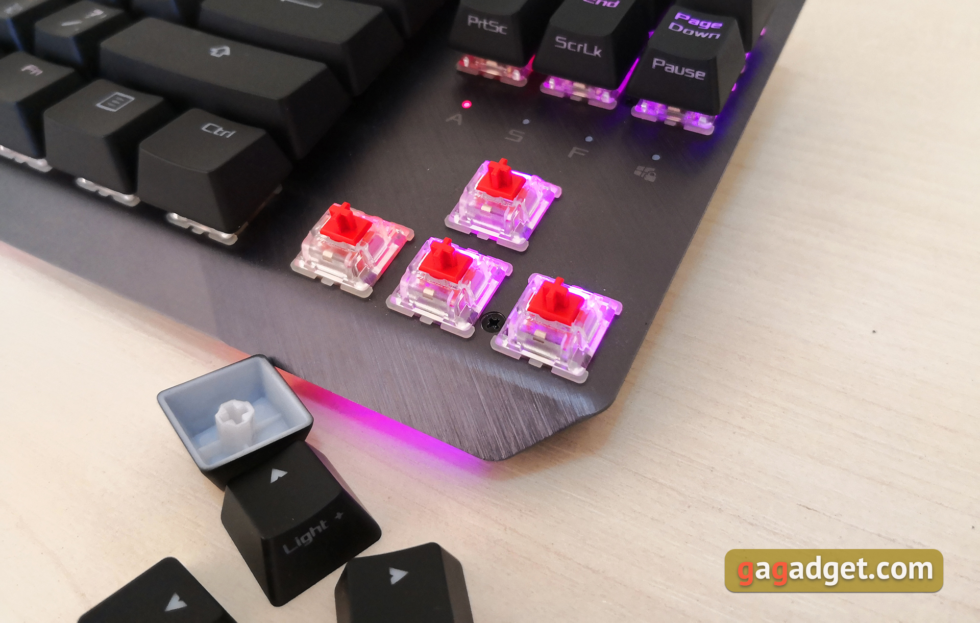 Обзор ASUS ROG Strix Scope TKL Deluxe: геймерская механическая клавиатура для ограниченного пространства-26
