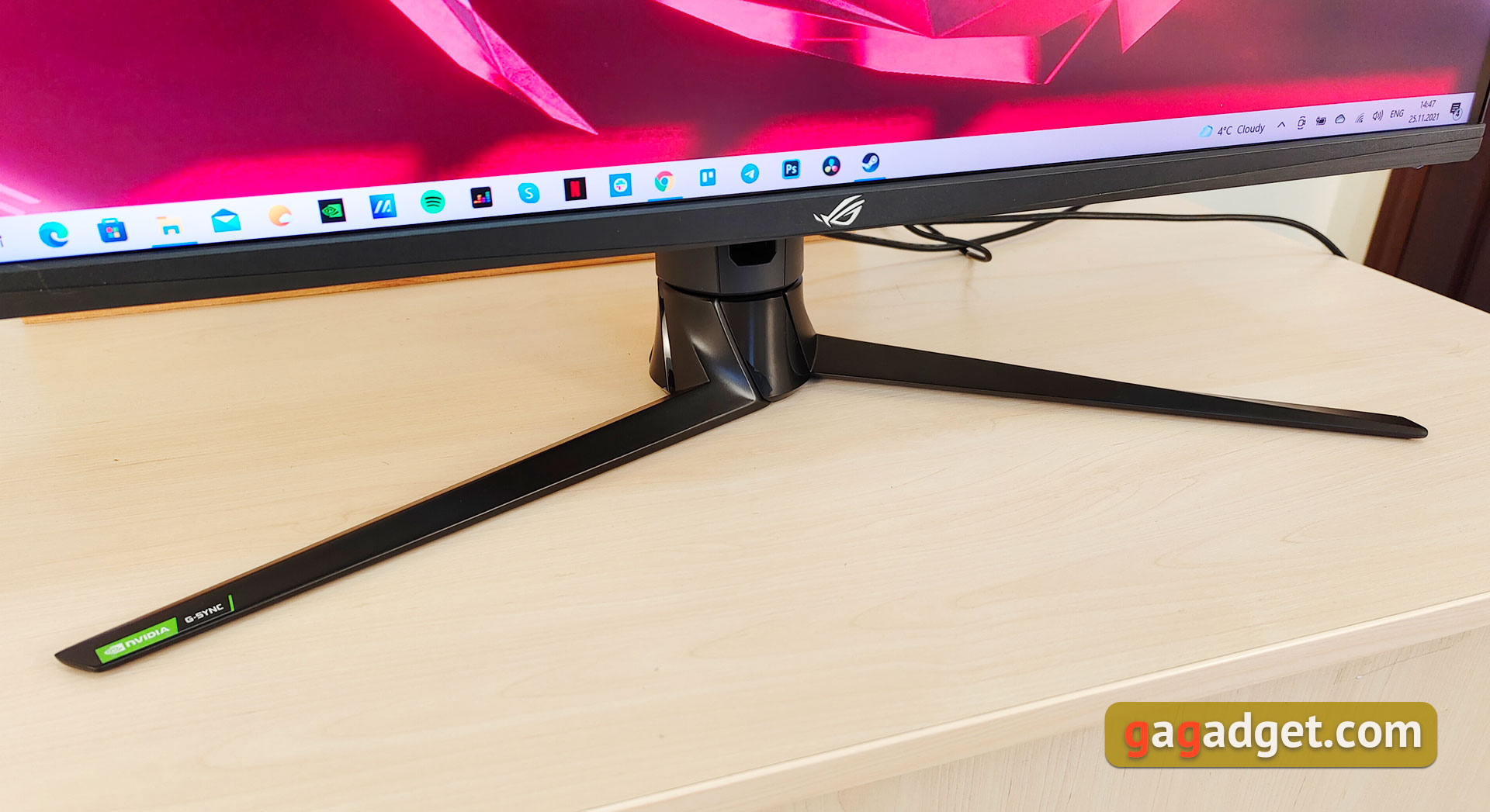 Test ASUS ROG Swift PG32UQ : moniteur de jeu à points quantiques 4K-4