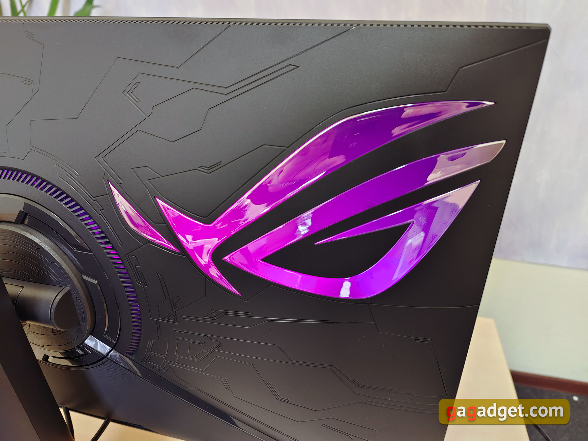 Test ASUS ROG Swift PG32UQ : moniteur de jeu à points quantiques 4K-8
