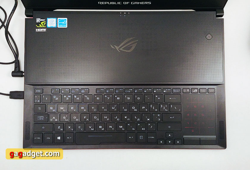 asus-rog-zephyrus-17.jpg