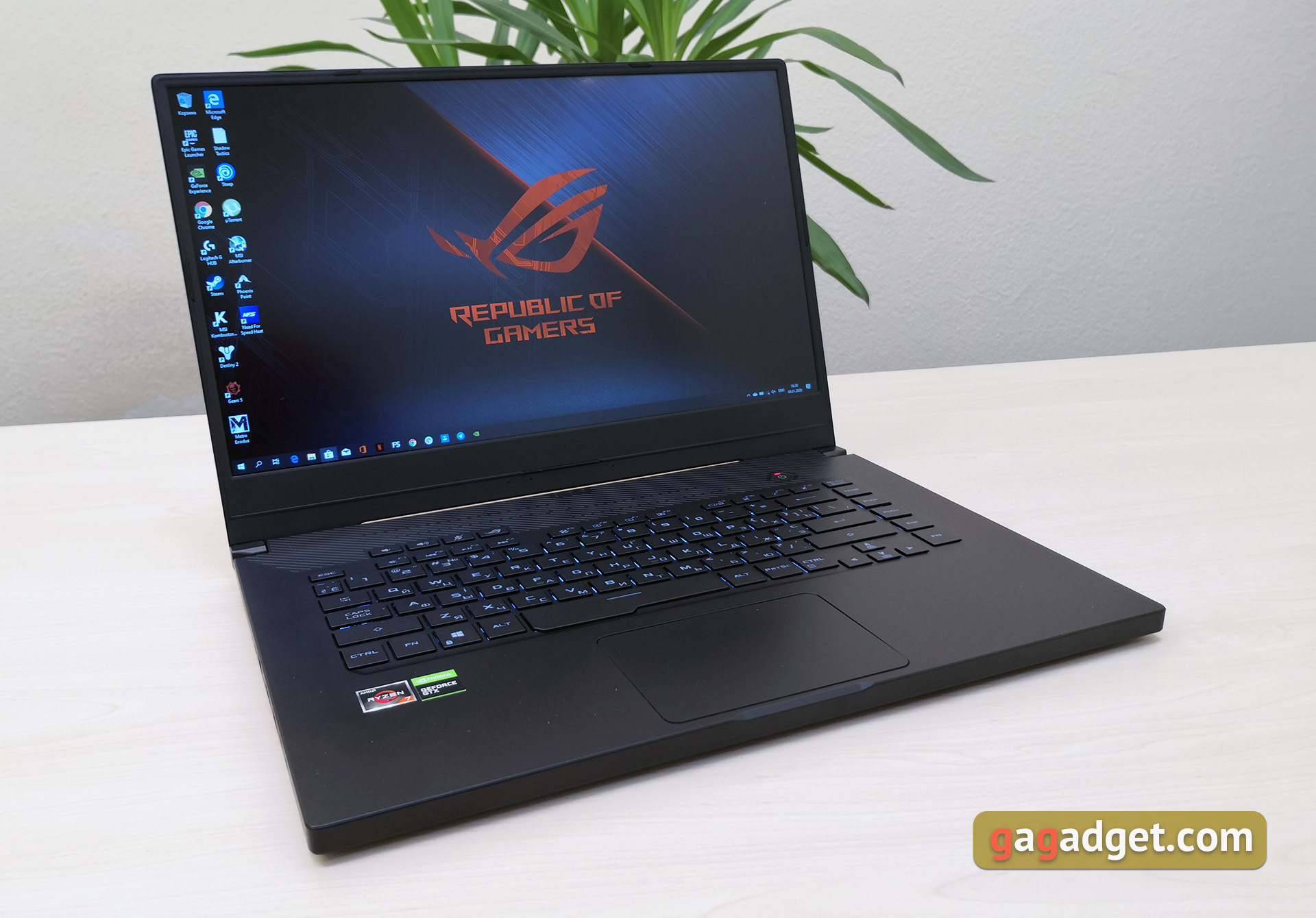 Огляд ASUS ROG Zephyrus G: компактний ігровий ноутбук з AMD та GeForce-4