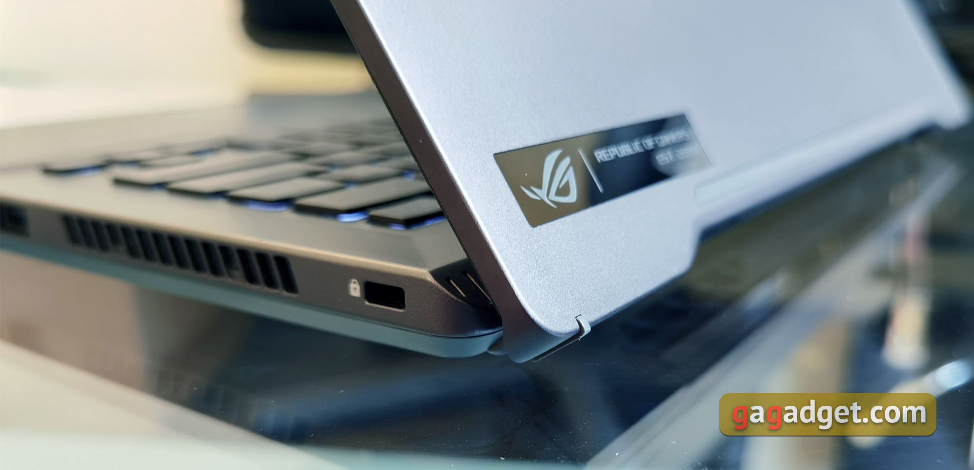 Обзор игрового ноутбука ASUS ROG Zephyrus G14: правильный ультрапортативный гейминг-29