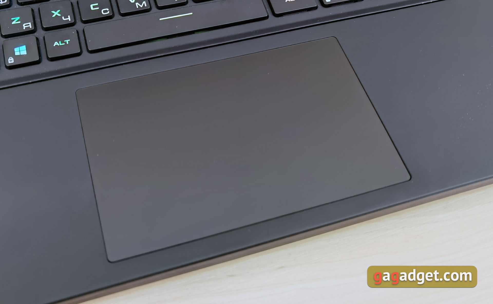 Огляд ASUS ROG Zephyrus S17 GX703: ігровий ноутбук на всі гроші-17