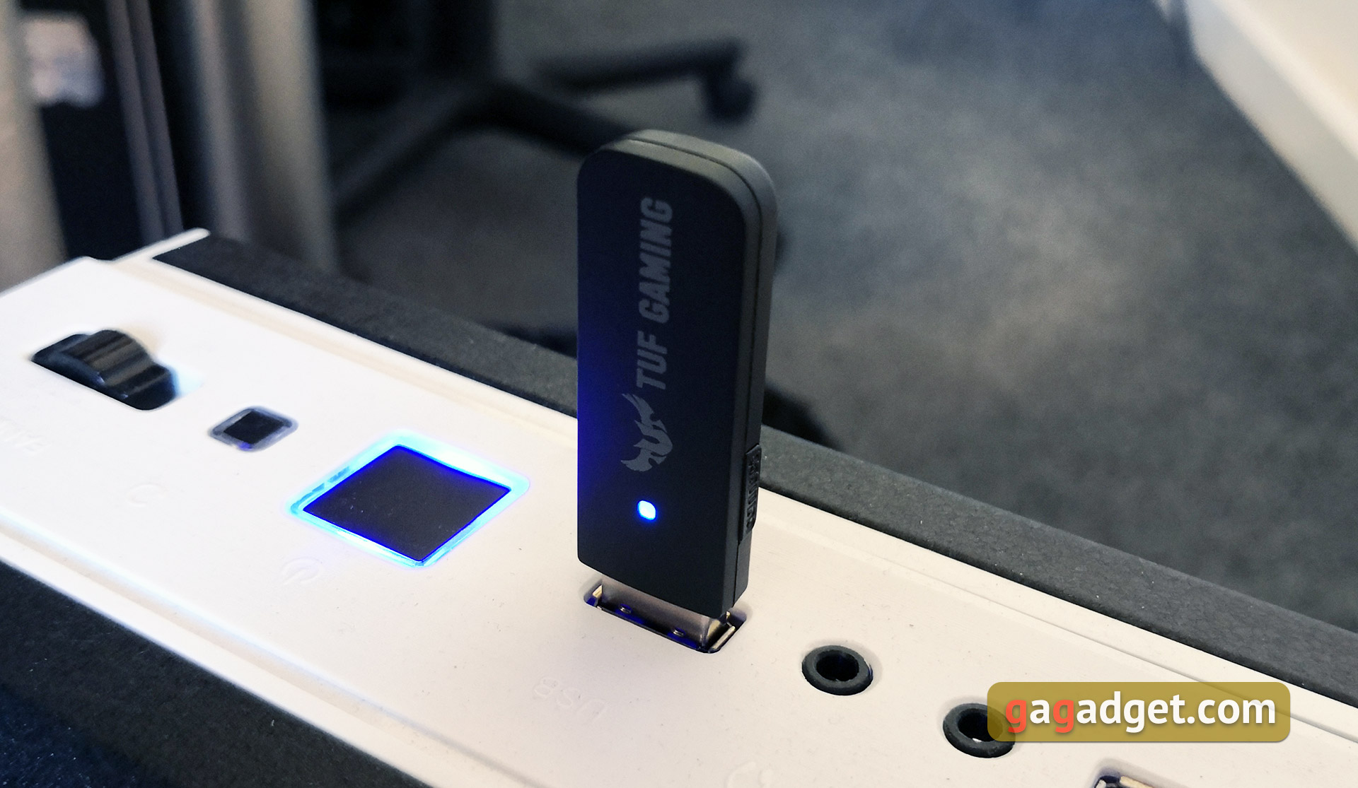 Огляд ASUS TUF Gaming H7 Wireless: бездротова ігрова гарнітура для ПК, PS4 та Mac-18