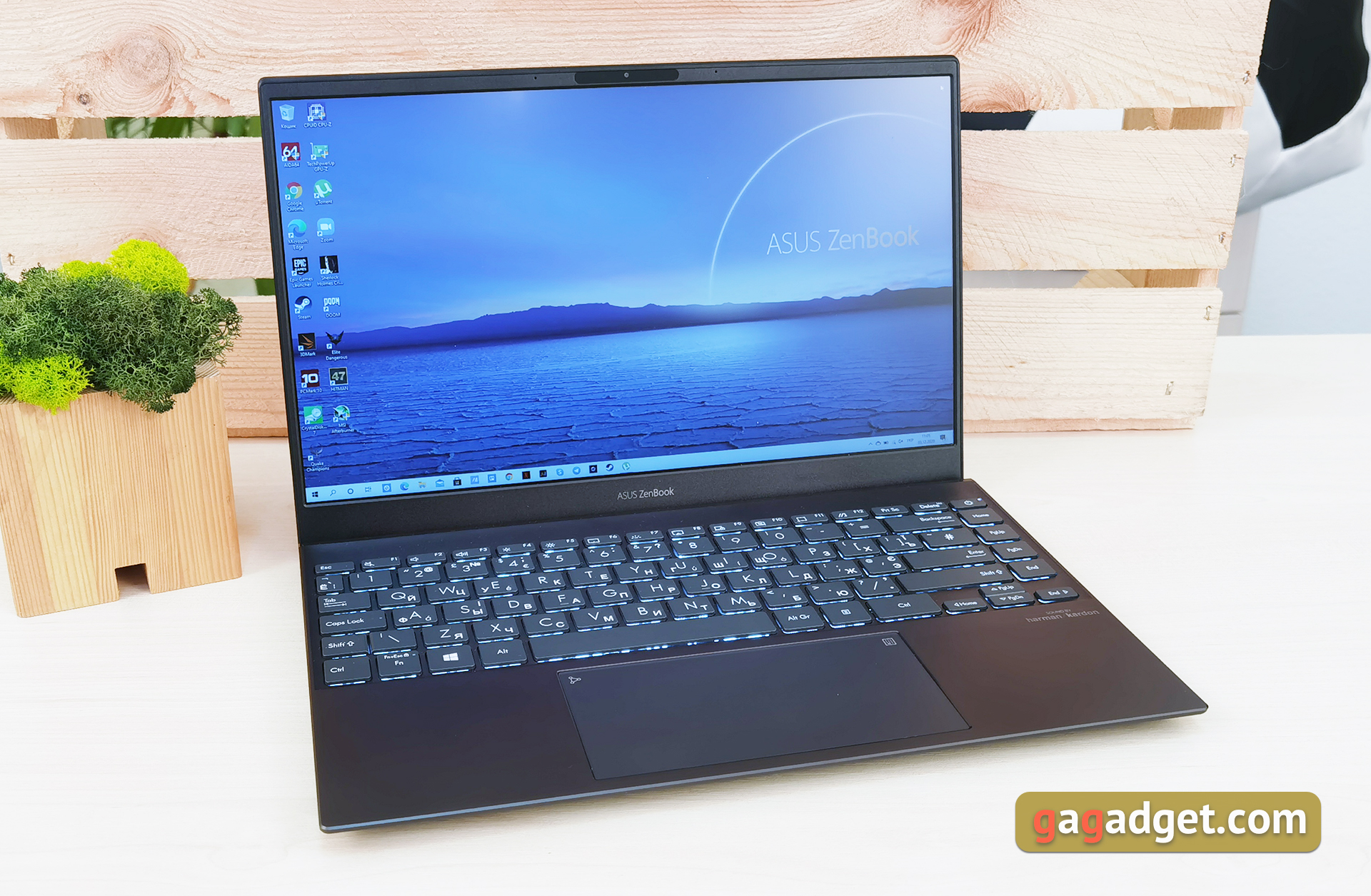 Обзор ASUS ZenBook 13 UX325EA: Intel Tiger Lake и рабочий день без подзарядки в компактном корпусе