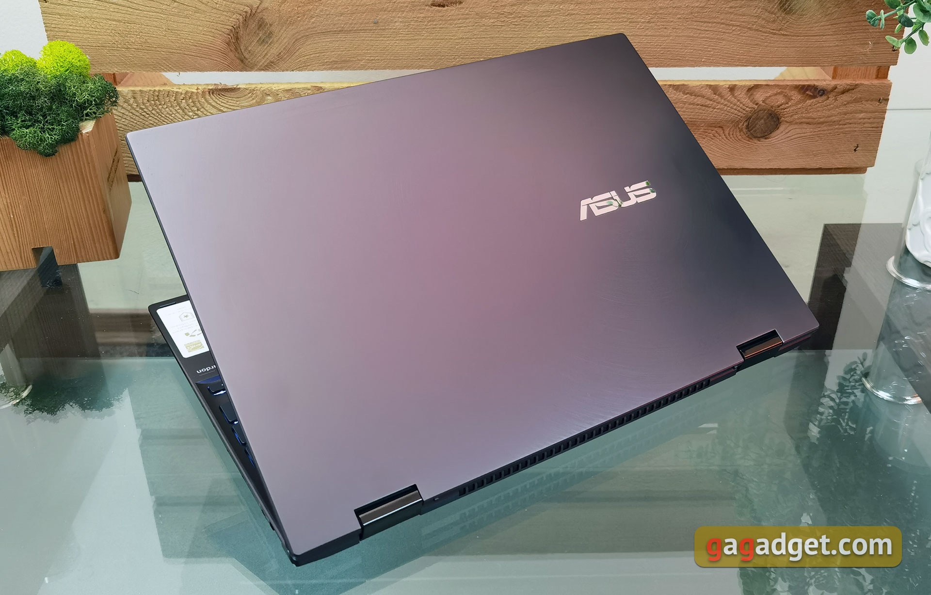 ASUS Zenbook 14 Flip OLED (UP5401E) Présentation : un Transformer Ultrabook puissant avec écran OLED-8