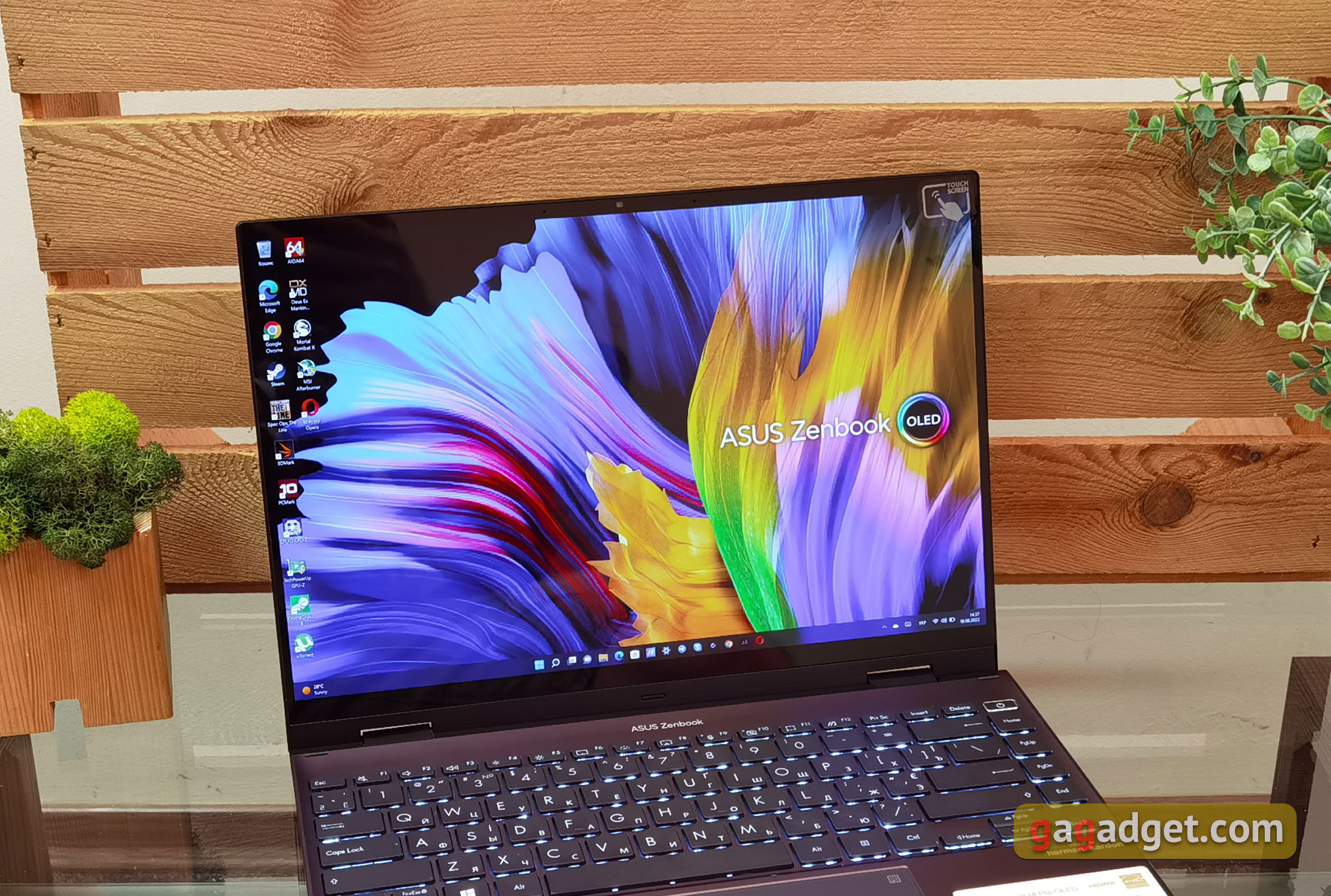 ASUS Zenbook 14 Flip OLED (UP5401E) Présentation : un Transformer Ultrabook puissant avec écran OLED-31