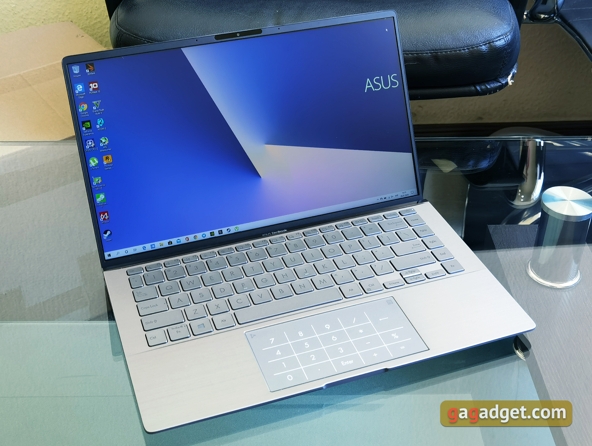 Обзор ноутбука ASUS ZenBook 14 UM433IQ: удачный симбиоз AMD и NVIDIA в компактном корпусе