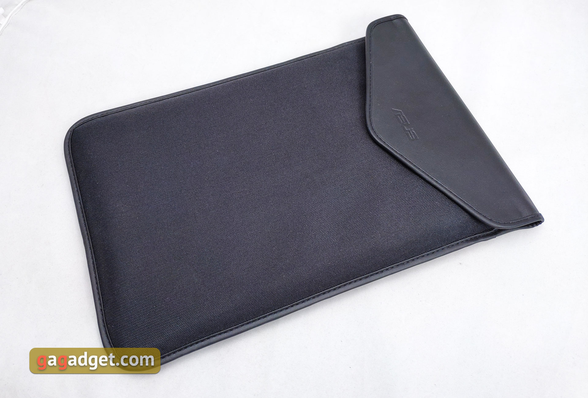 asus-zenbook-14-ux433fd-05.jpg
