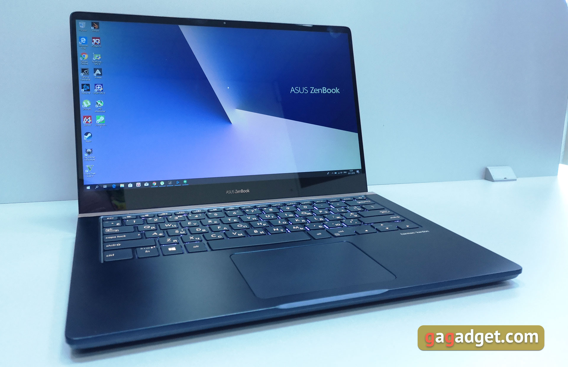 asus-zenbook-pro-14-ux450fd-01.jpg