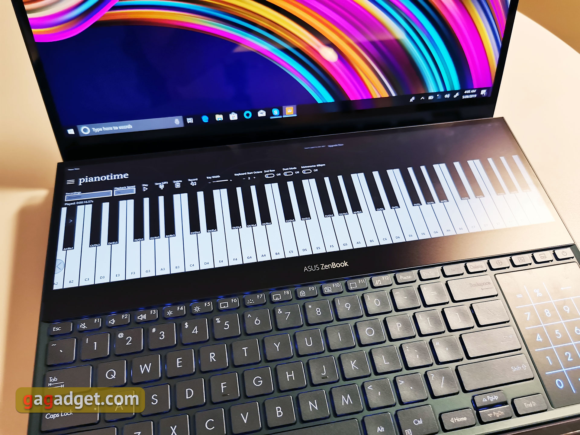 Ноутбук ASUS ZenBook Pro Duo с двумя экранами: первые впечатления-19